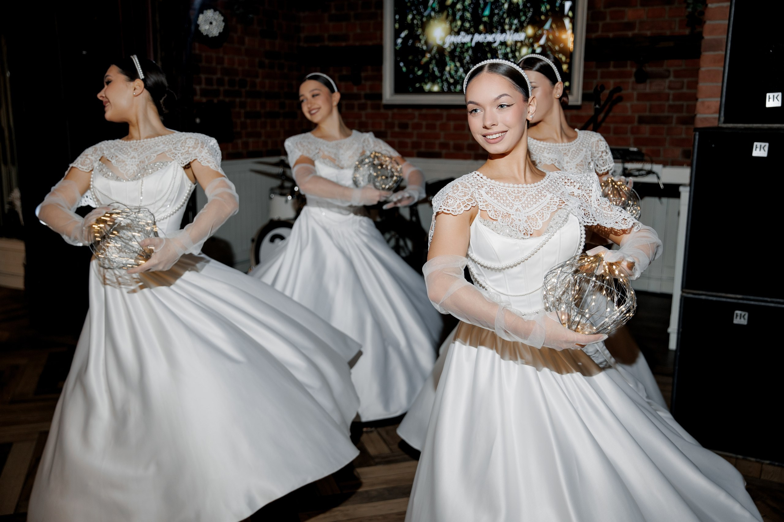 Танцевальная шоу-группа «GRANAT»