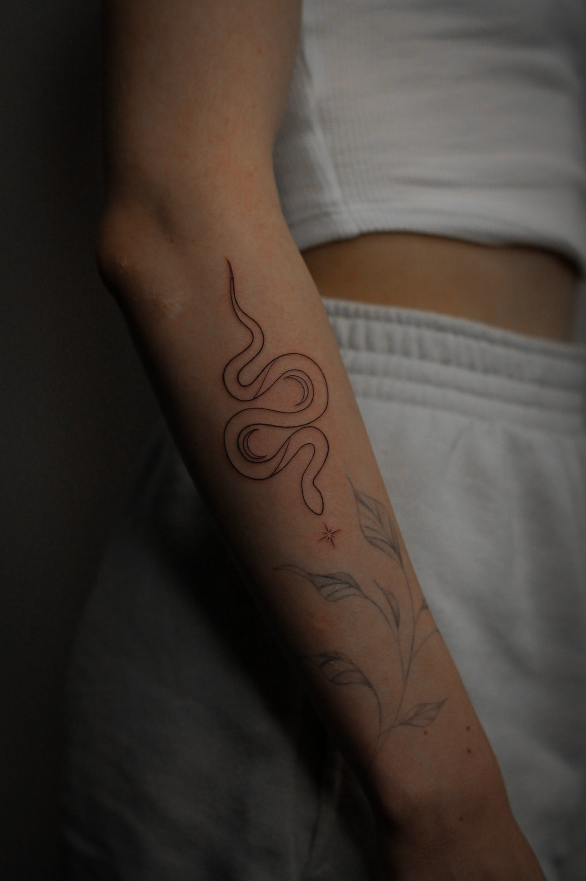 Мини тату. Женский фотограф и мини-тату мастер Москва Юлия Солодкина