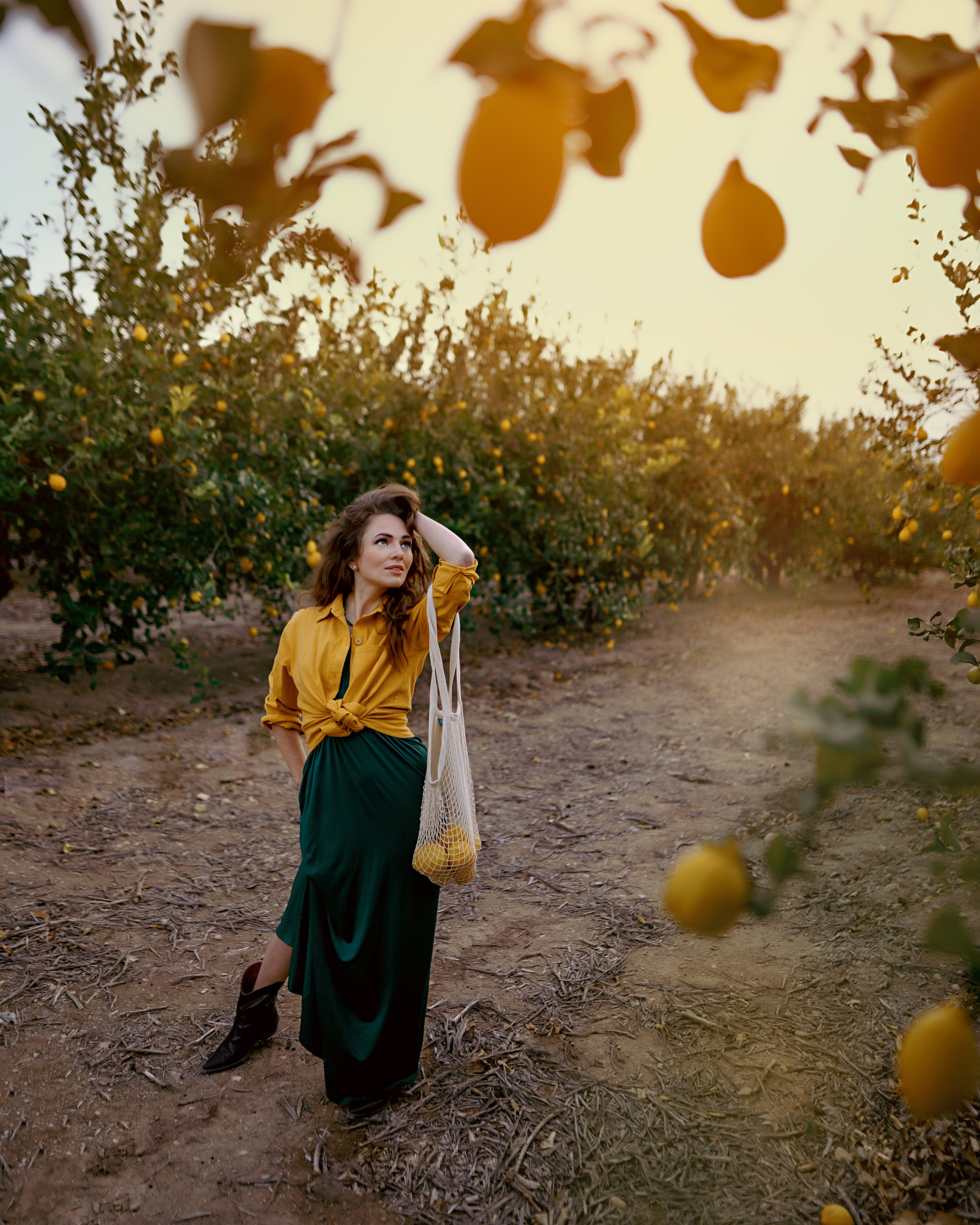 фотосессия в саду лимонов в Аликанте