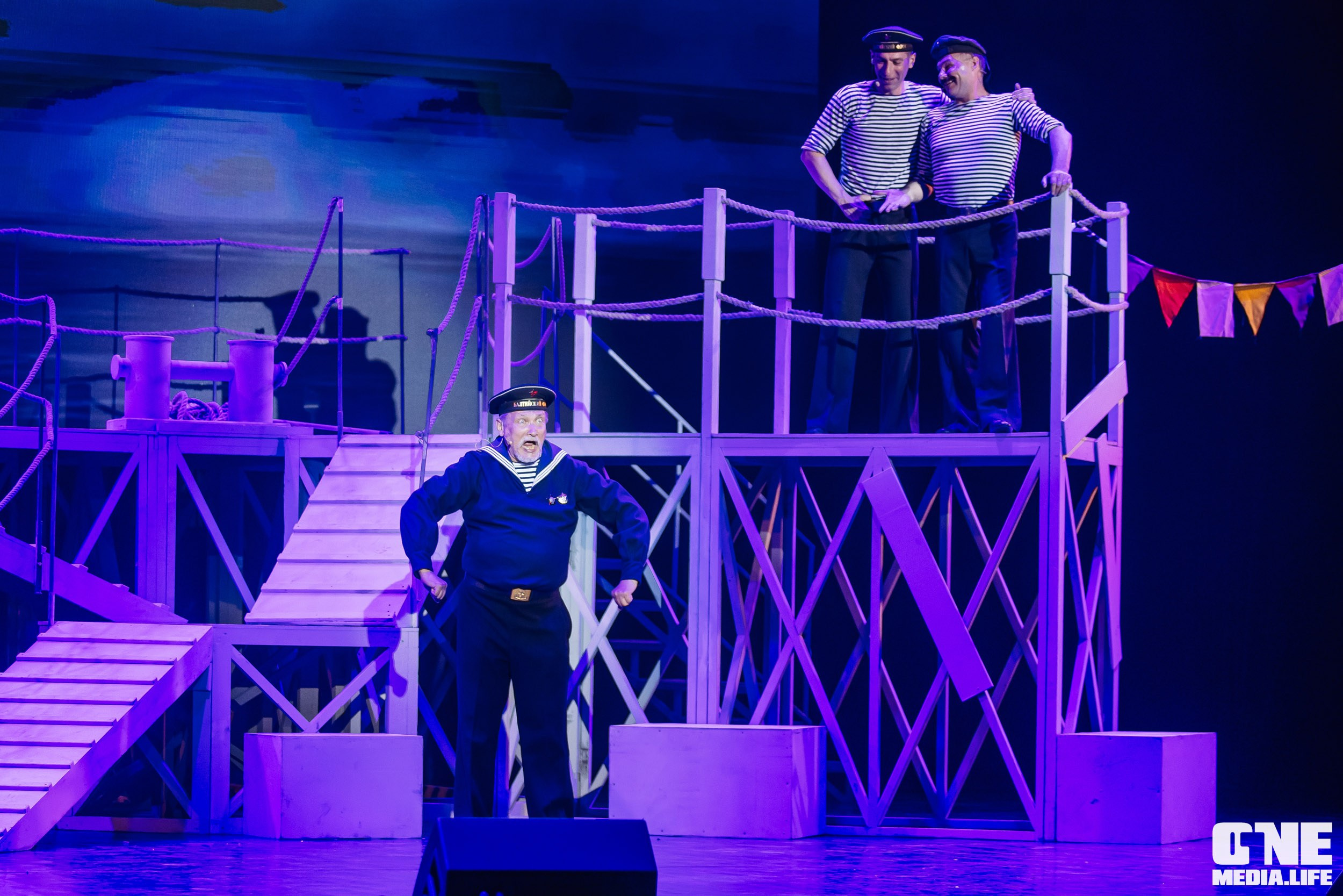 Фоторепортаж из Янтарь Холла. One Media Life: фоторепортажи, фотоотчеты с мероприятий и заведений