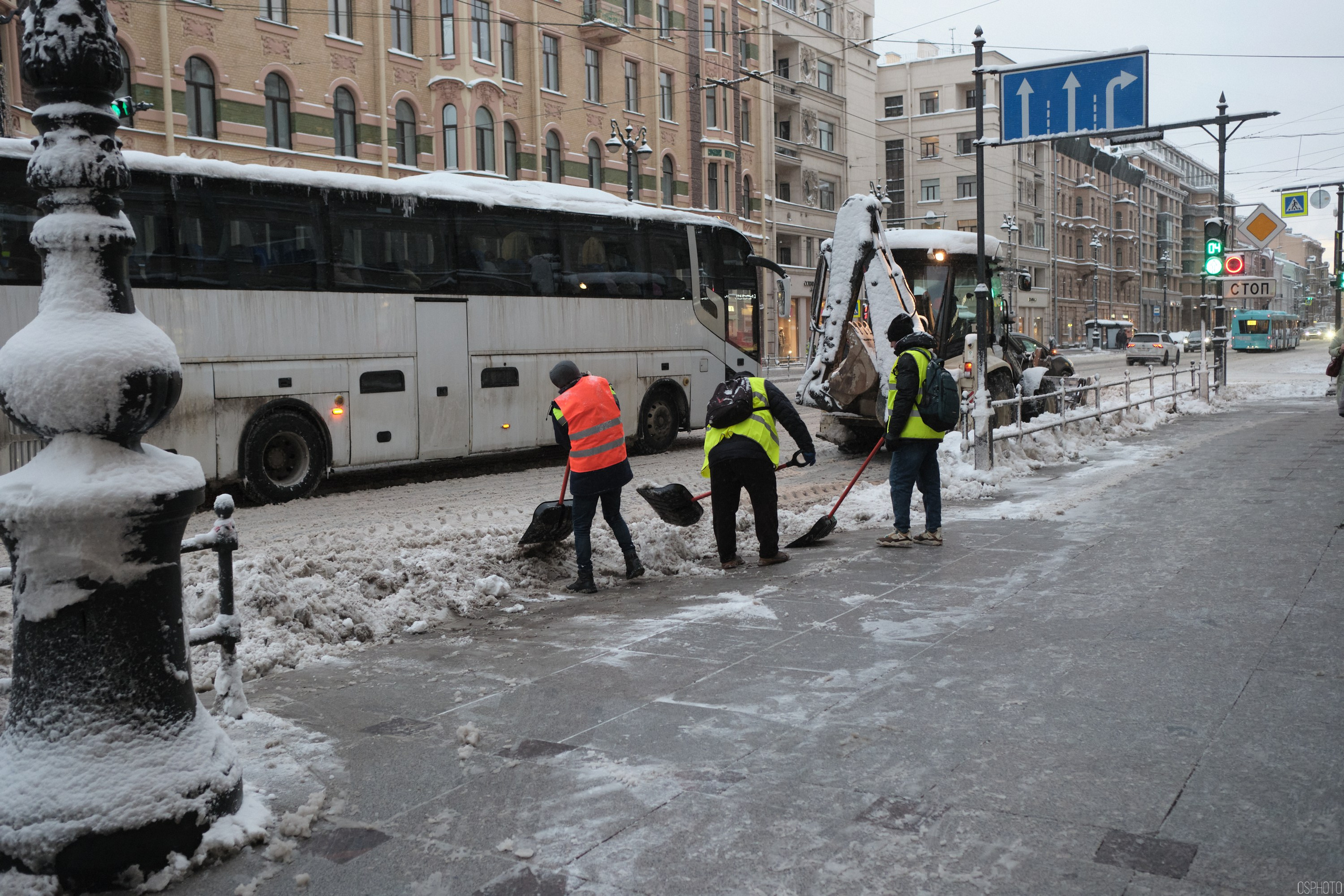 Снег и туман в Санкт-Петербурге. Фотографъ Сергѣевъ. Поймать мгновеніе