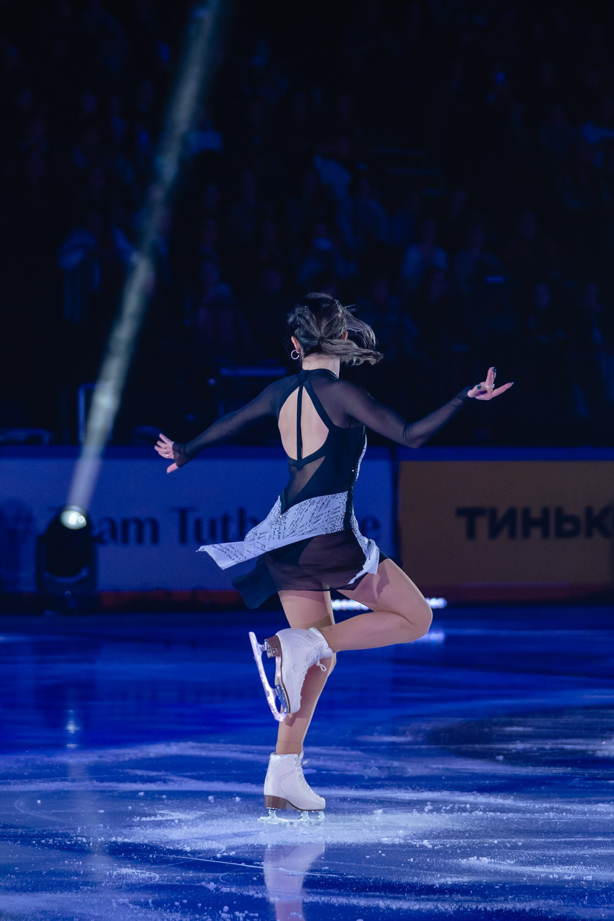 Шоу «Чемпионы на льду» в Новосибирске. Воробьева Ксения — Спортивный и танцевальный фотограф Новосибирск