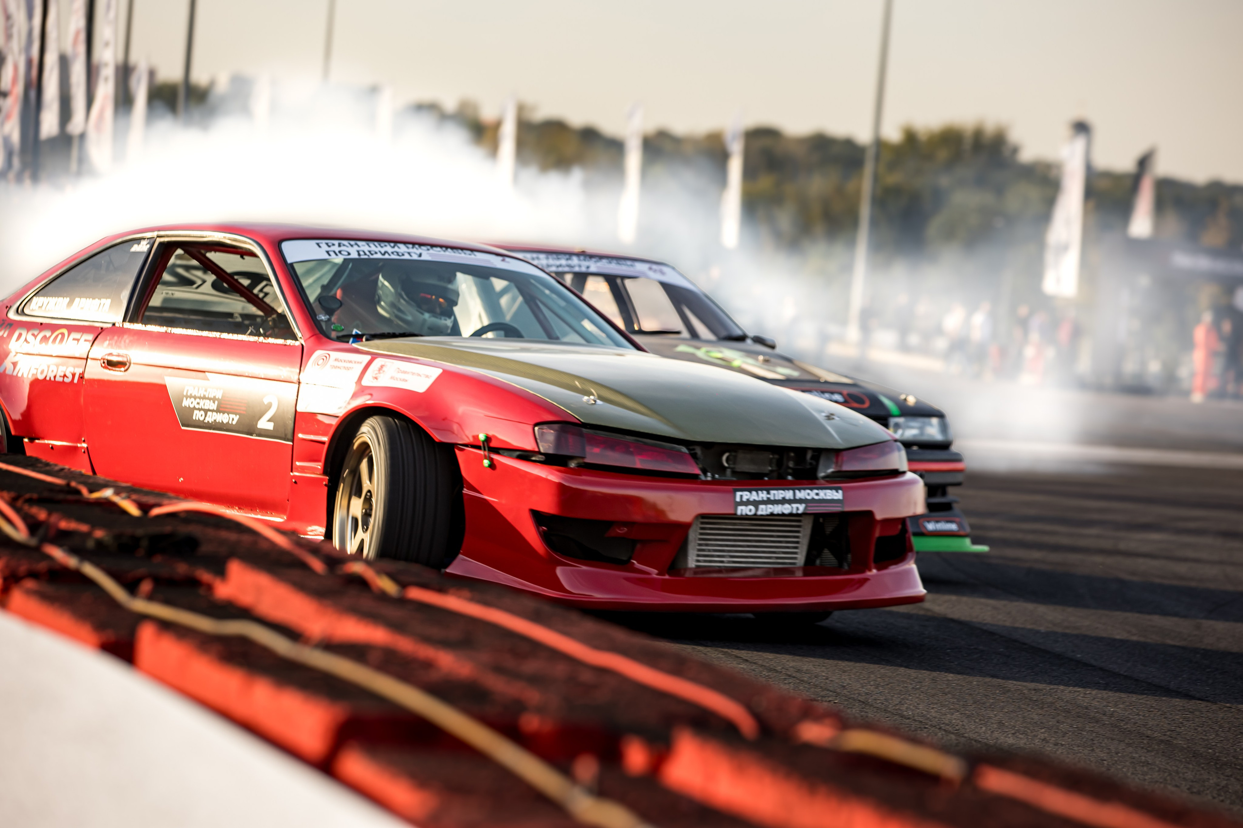 Репортажная, студийная, свадебная, автоспорт, коммерческая, фотосессия: Фотографы Николай и Елена DvoTar