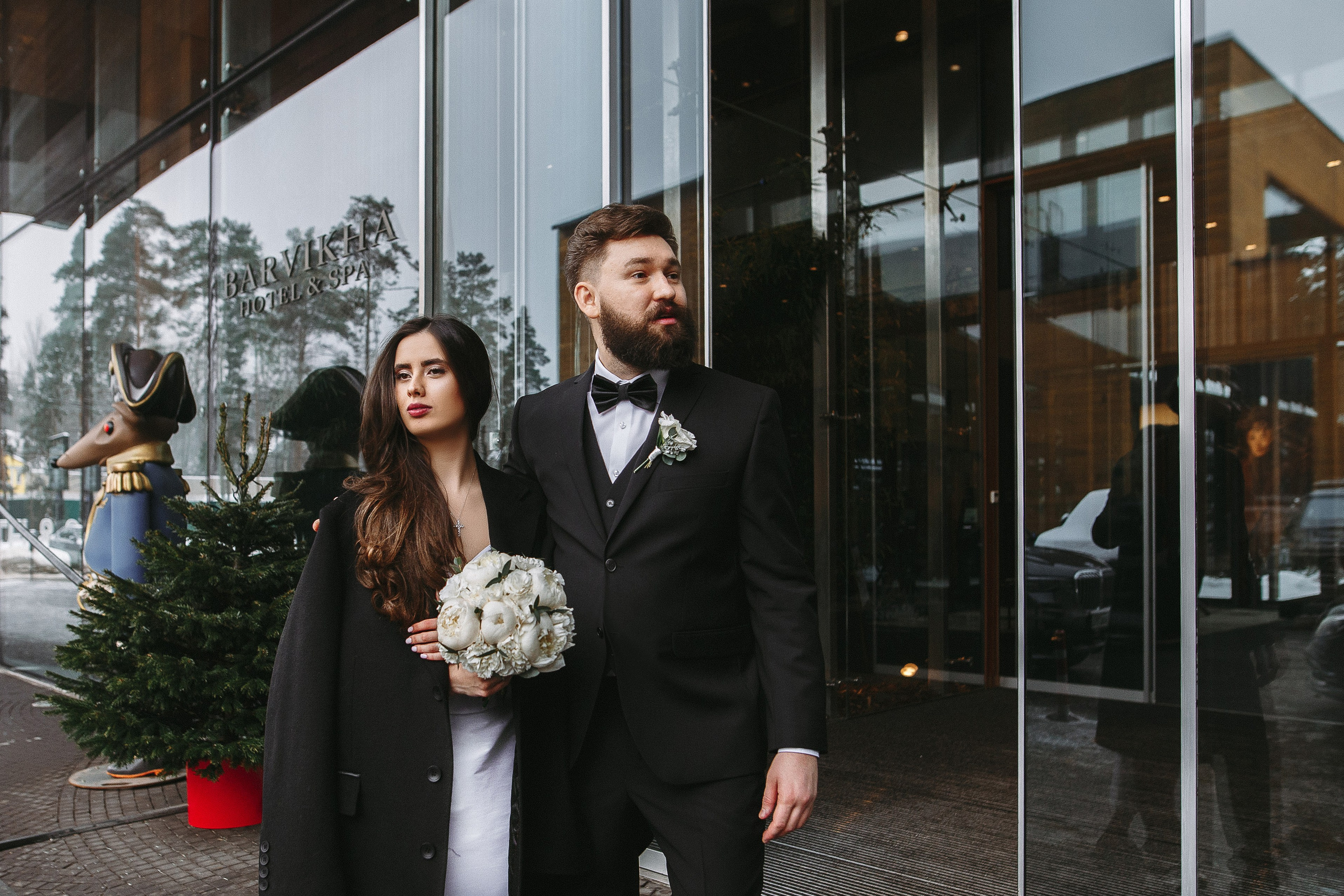 Свадебная фотосессия в Barvikha Hotel & SPA 5*. Свадебный фотограф в Барвихе в ЗАГС