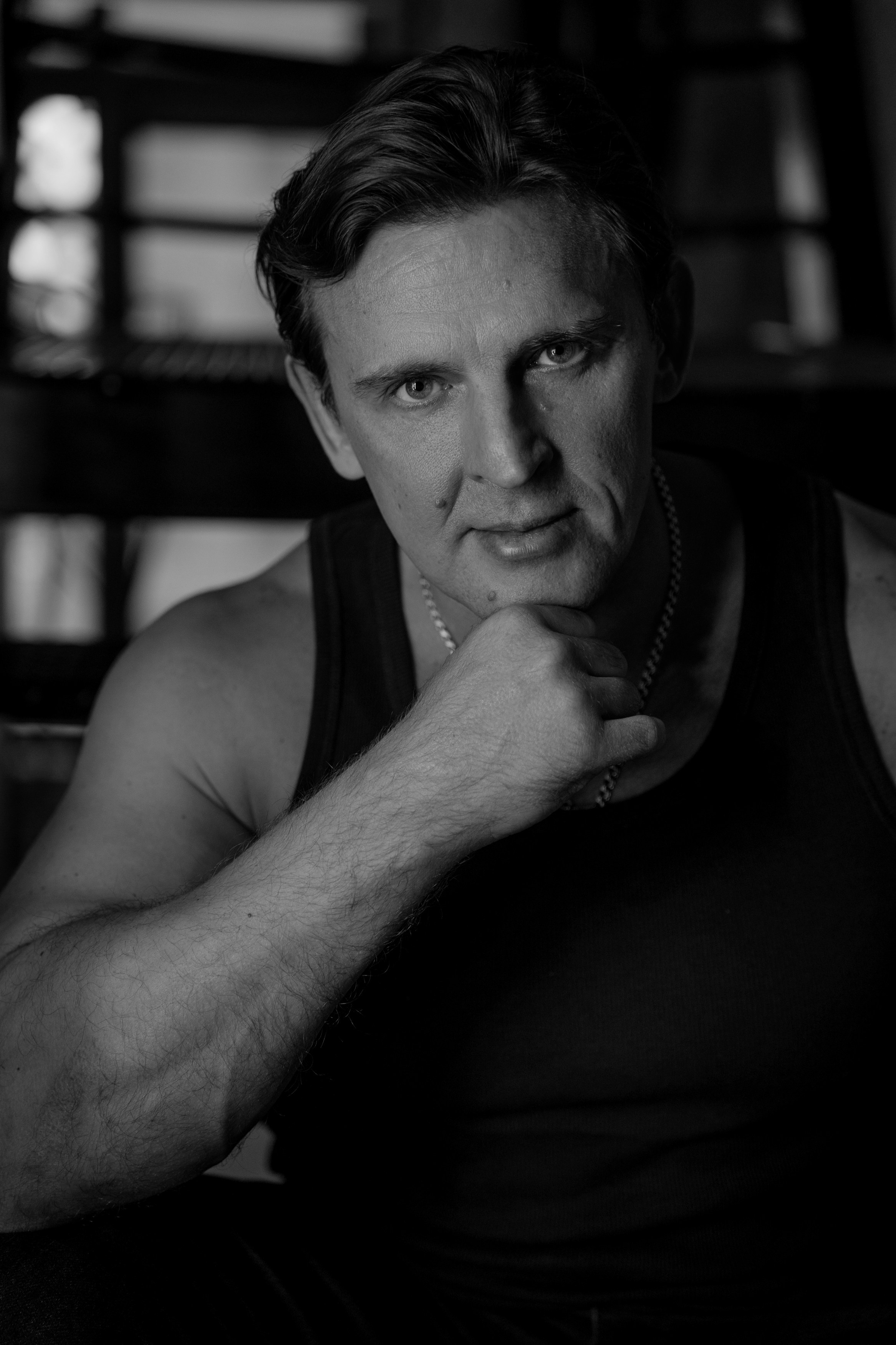 Мужская фотосессия в Москве. Портретный фотограф Олеся Владимирова в Москве