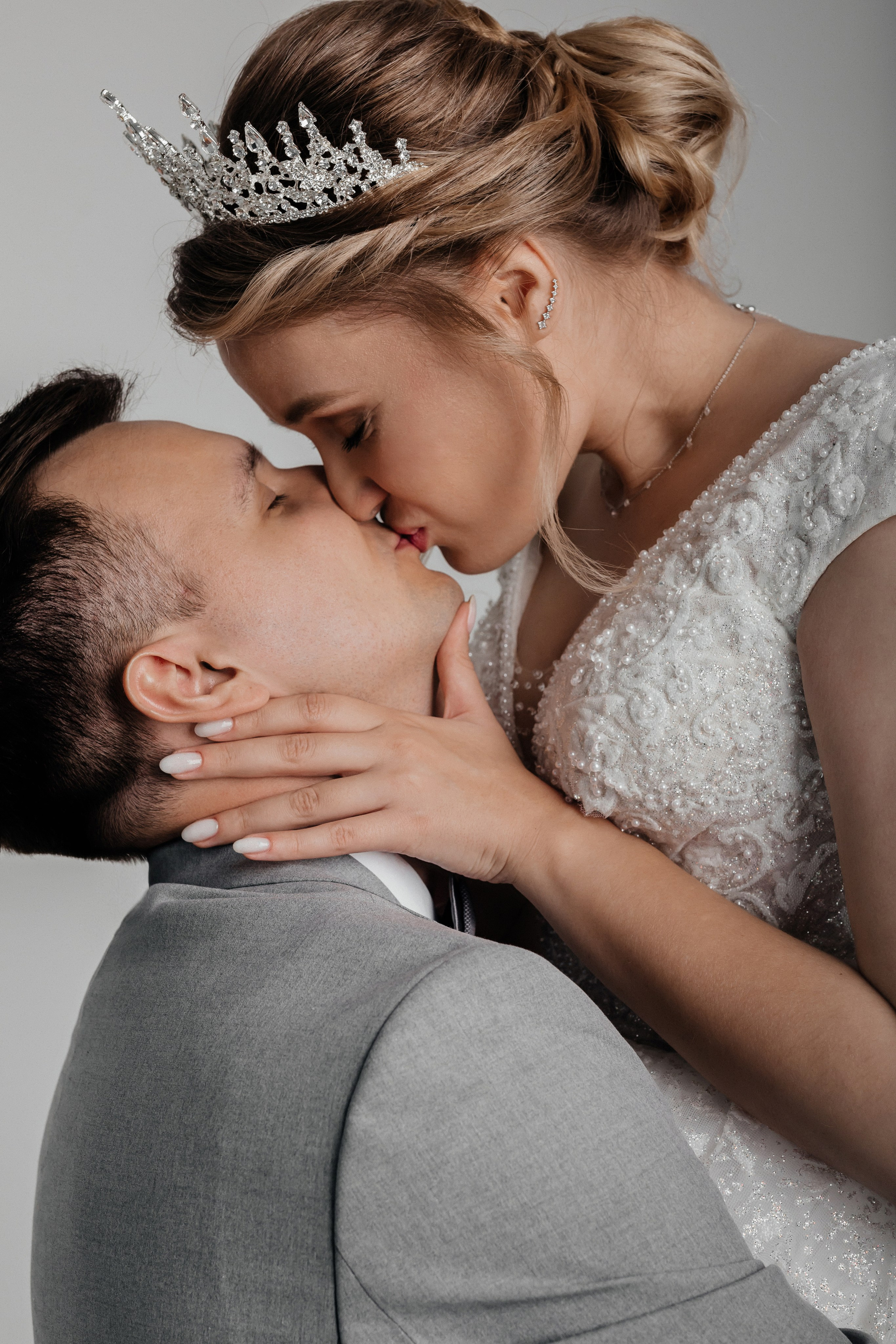 Анонс свадьбы Влада и Дарьи. Свадебный и семейный фотограф Елена Иштулкина