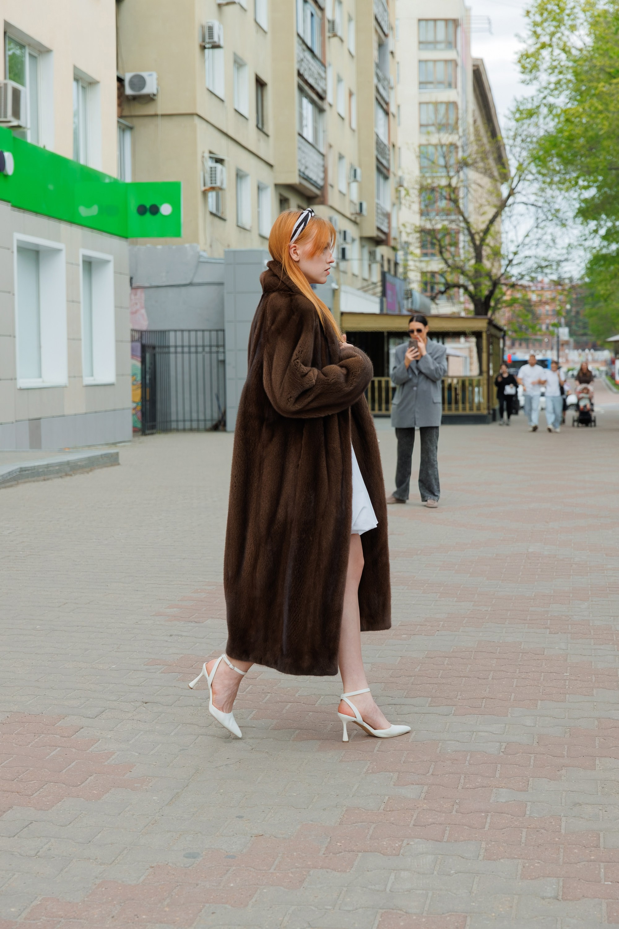МОДНЫЙ ПОКАЗ. СВОИ. ФОТООТЧЕТЫ-СОБЫТИЯ-МЕСТА