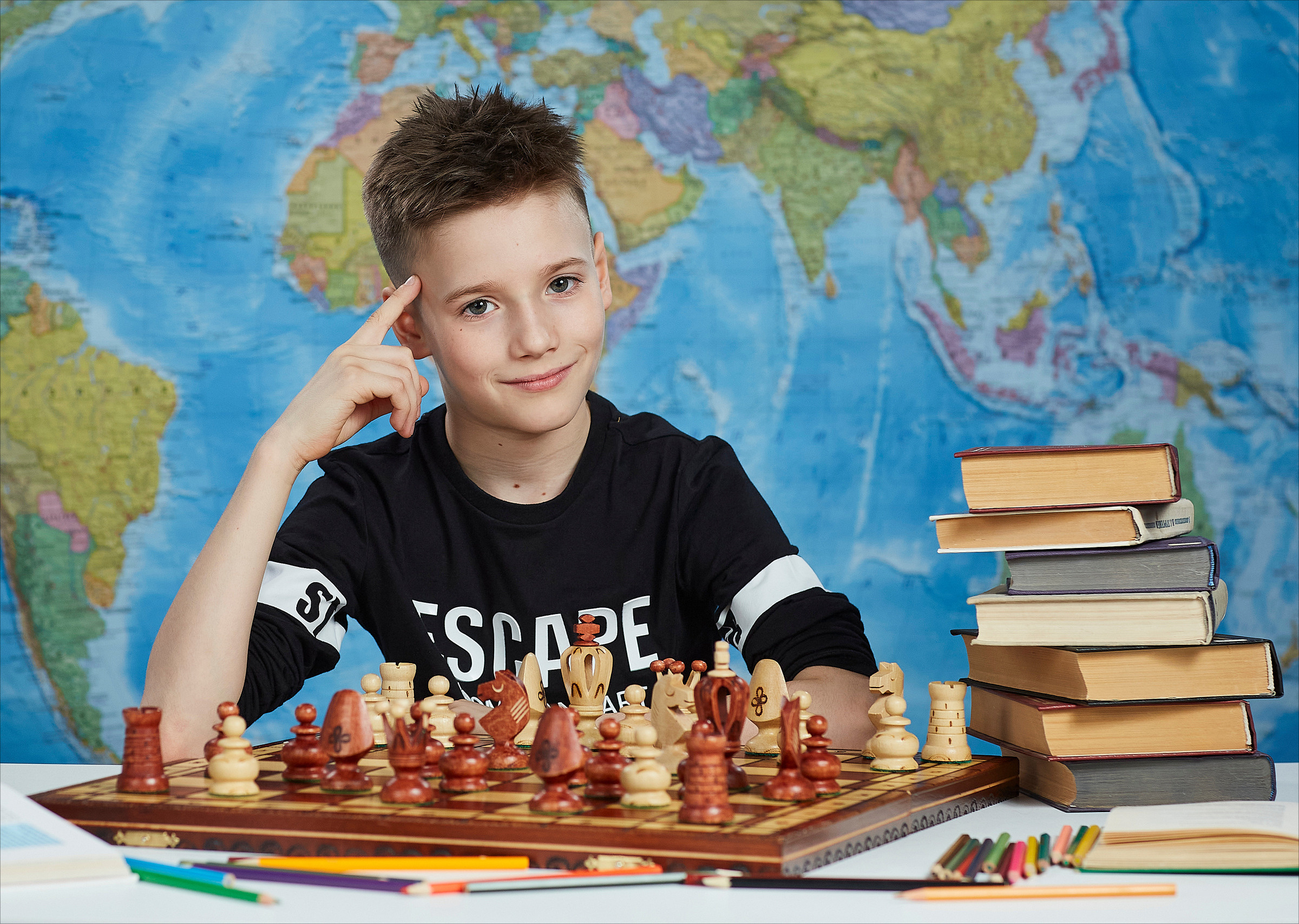 4 класс. Школьный фотограф Сергей Беликов