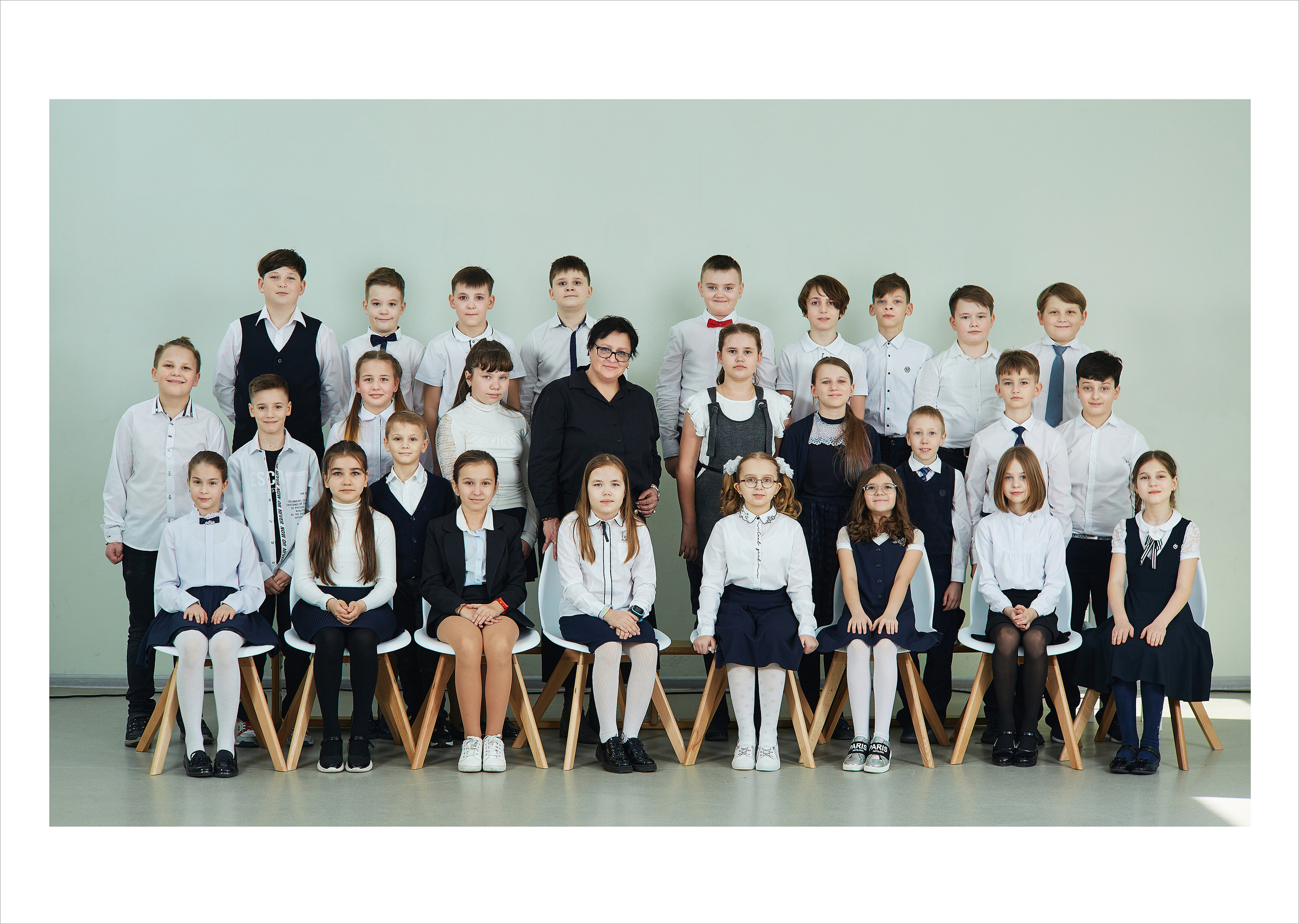 4 класс. Школьный фотограф Сергей Беликов