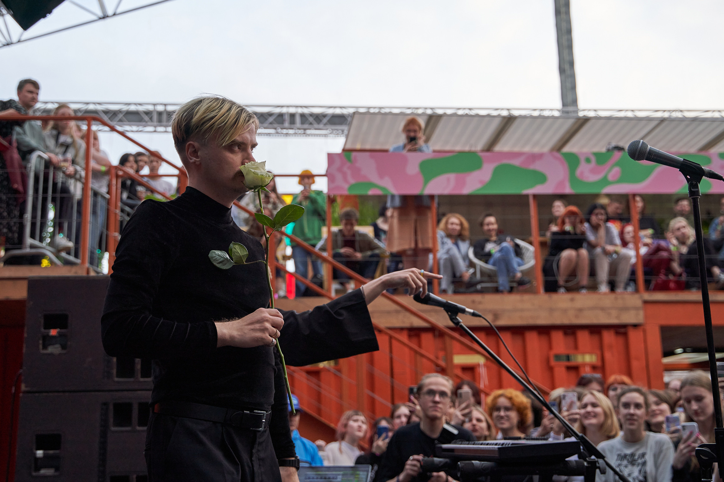 Концерт Электрофорез 8.07.2022 в Санкт-Петербурге. Лена Монахова — портретный и концертный фотограф в Санкт-Петербурге