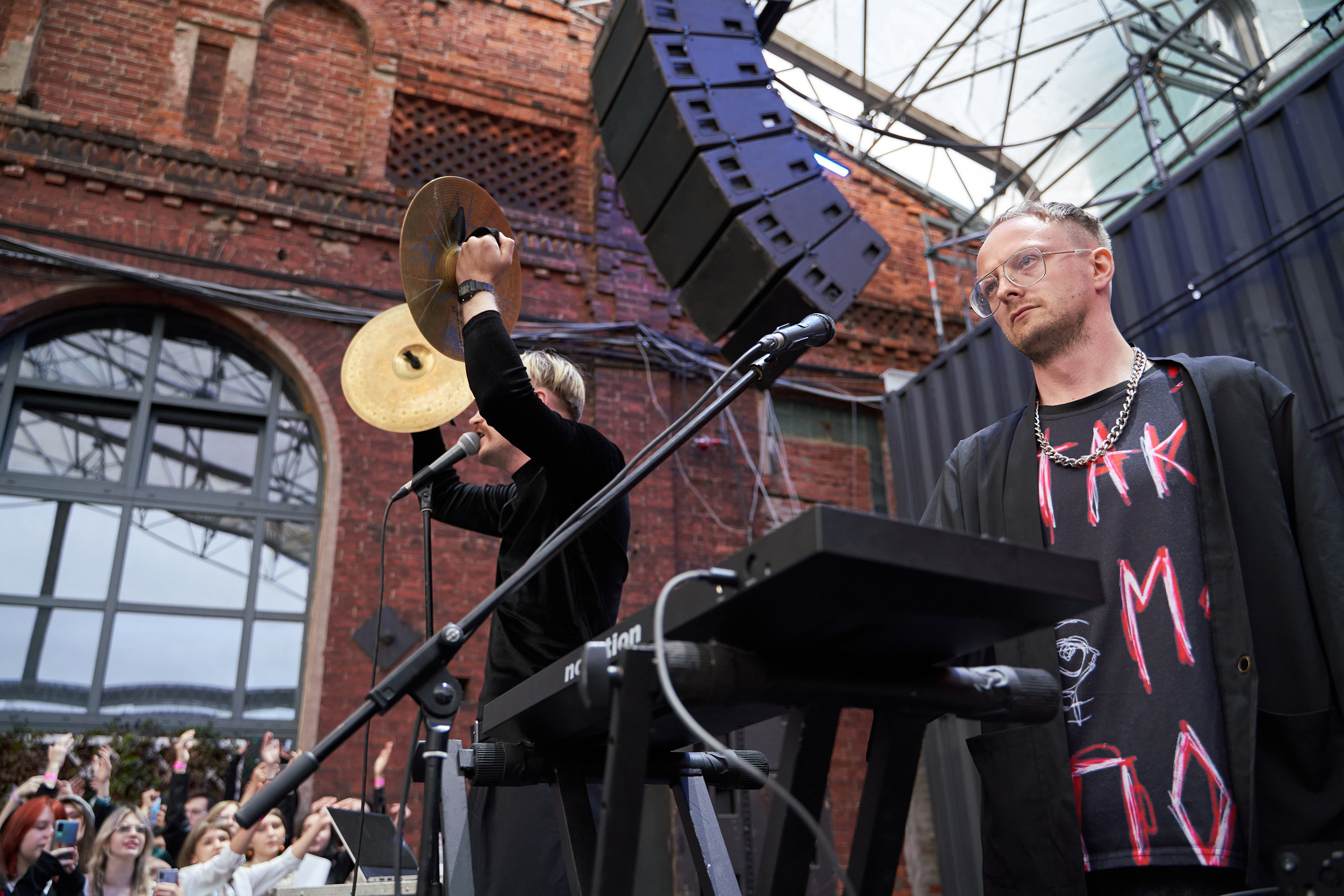 Концерт Электрофорез 8.07.2022 в Санкт-Петербурге. Лена Монахова — портретный и концертный фотограф в Санкт-Петербурге