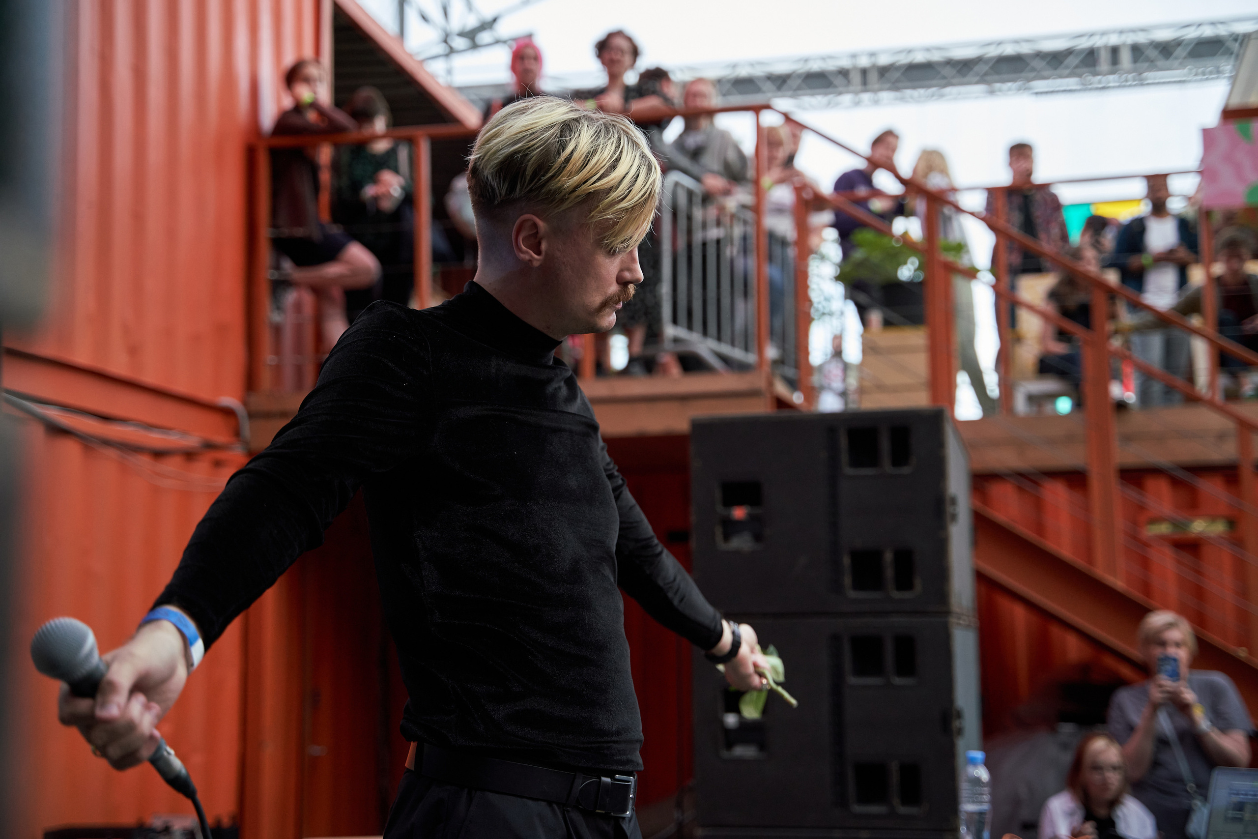 Концерт Электрофорез 8.07.2022 в Санкт-Петербурге. Лена Монахова — портретный и концертный фотограф в Санкт-Петербурге