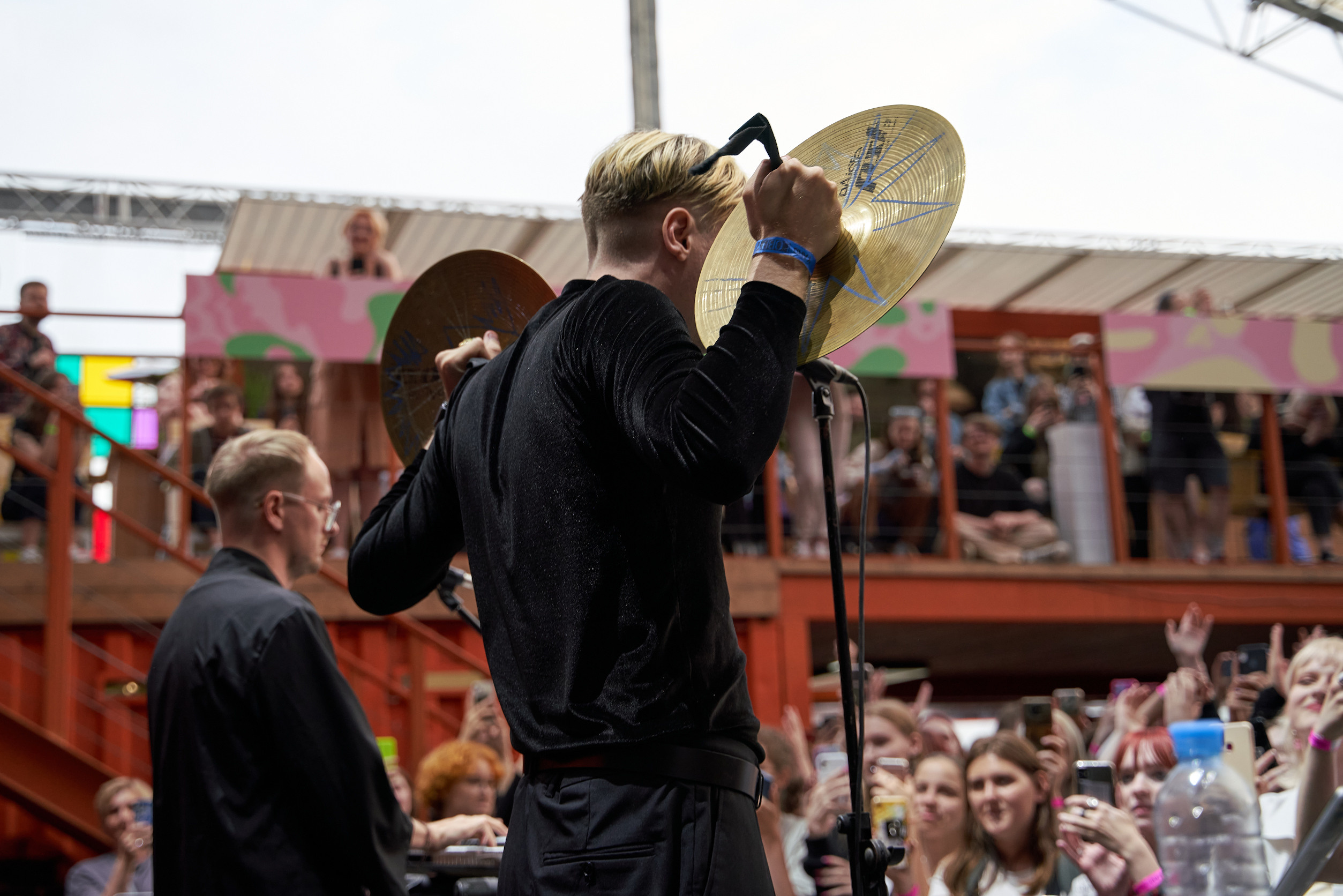 Концерт Электрофорез 8.07.2022 в Санкт-Петербурге. Лена Монахова — портретный и концертный фотограф в Санкт-Петербурге