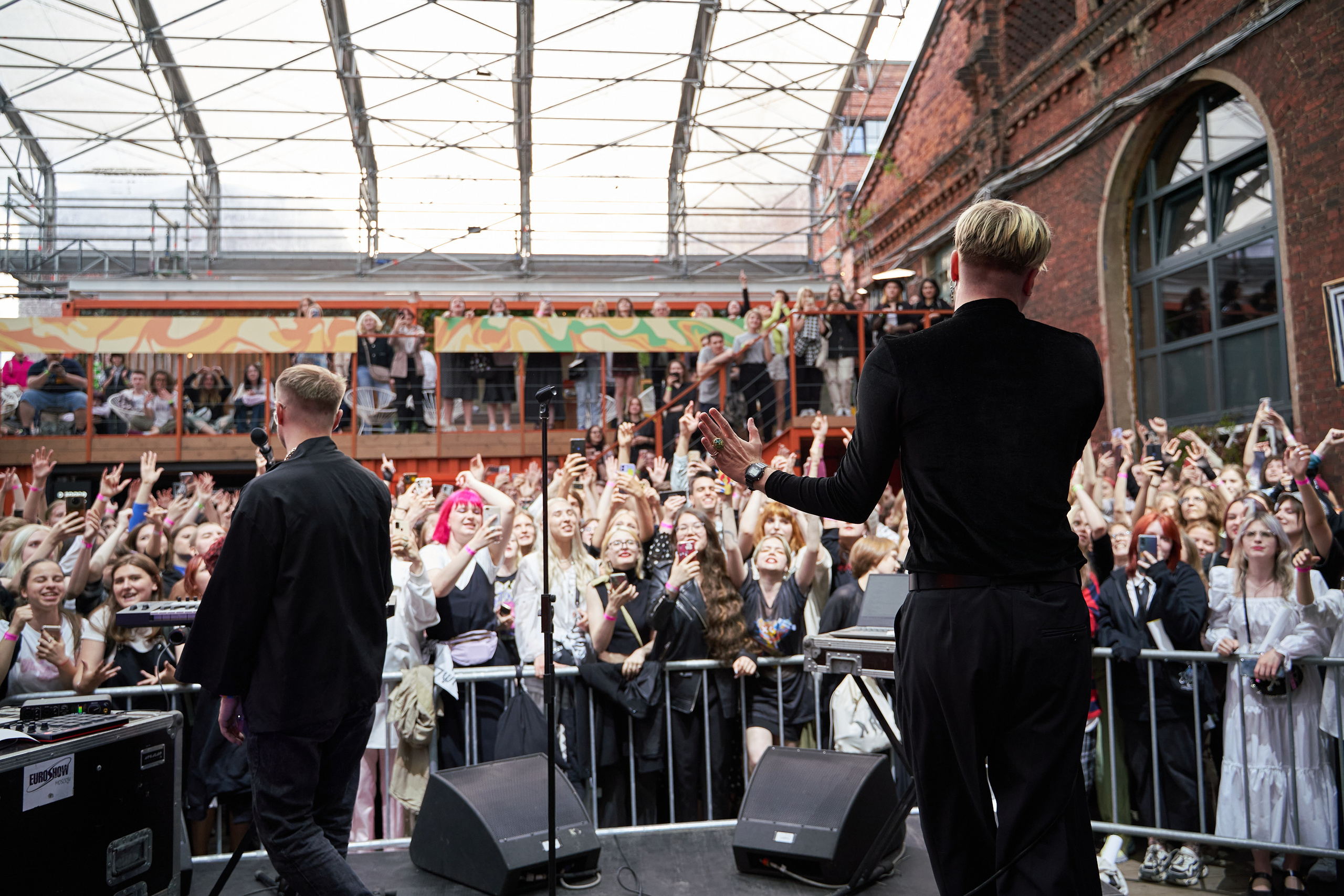 Концерт Электрофорез 8.07.2022 в Санкт-Петербурге. Лена Монахова — портретный и концертный фотограф в Санкт-Петербурге