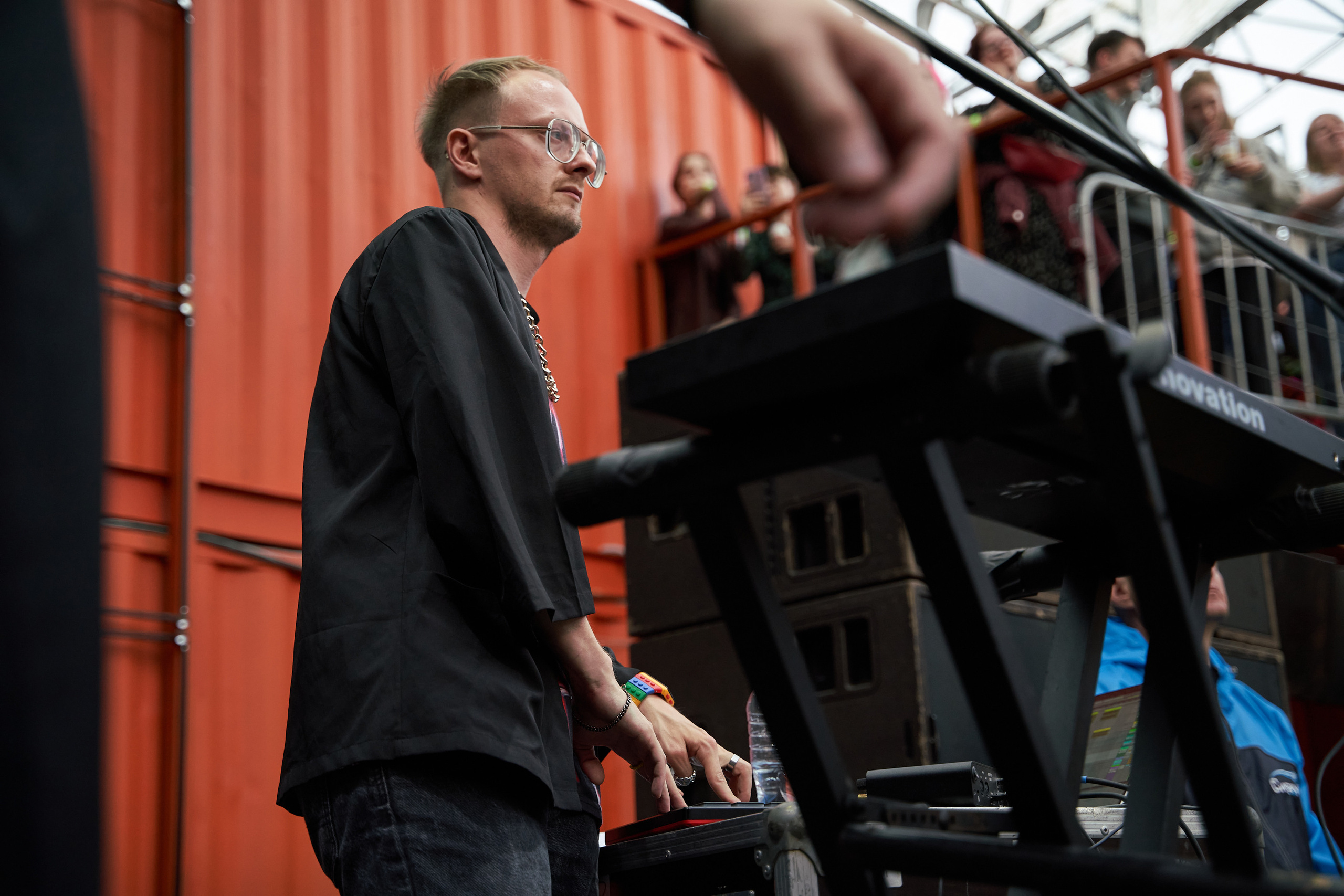 Концерт Электрофорез 8.07.2022 в Санкт-Петербурге. Лена Монахова — портретный и концертный фотограф в Санкт-Петербурге