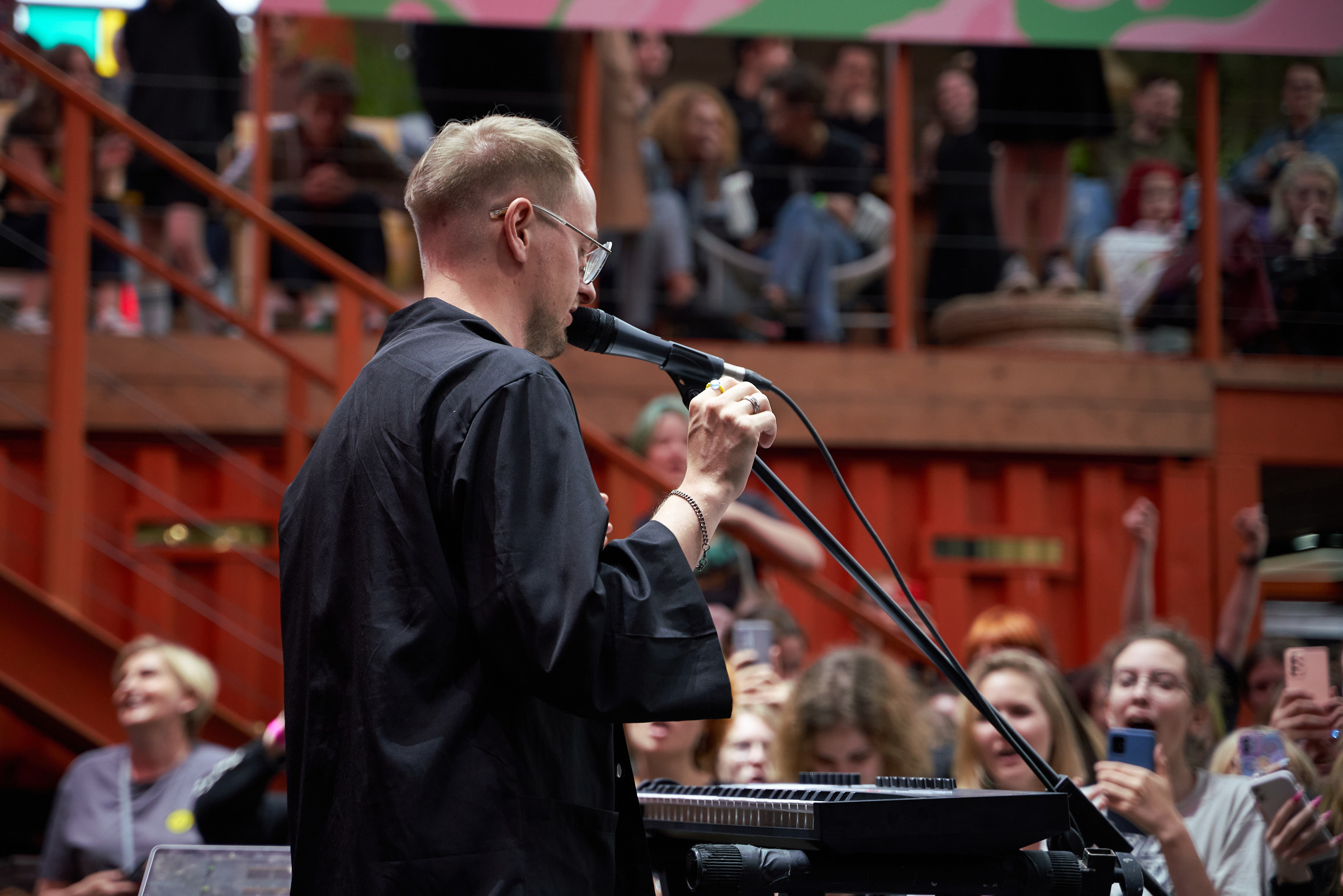 Концерт Электрофорез 8.07.2022 в Санкт-Петербурге. Лена Монахова — портретный и концертный фотограф в Санкт-Петербурге