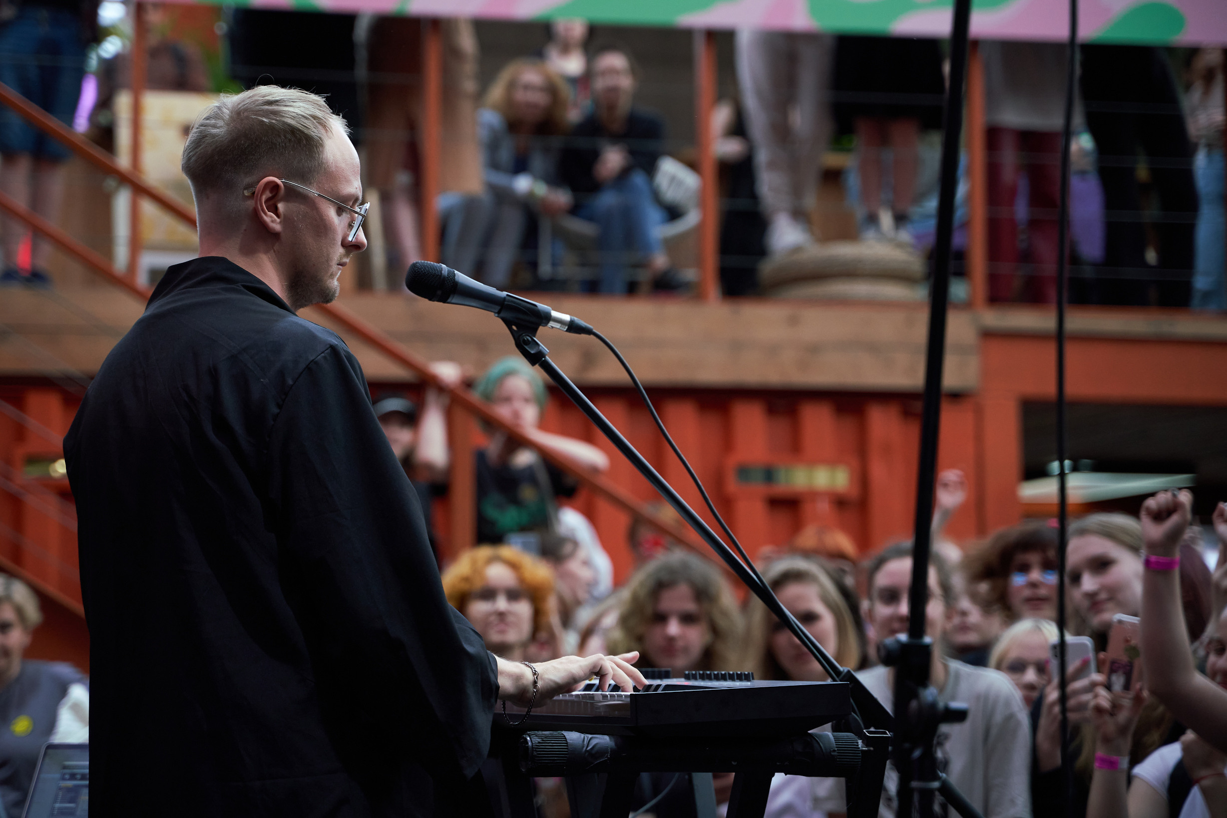 Концерт Электрофорез 8.07.2022 в Санкт-Петербурге. Лена Монахова — портретный и концертный фотограф в Санкт-Петербурге