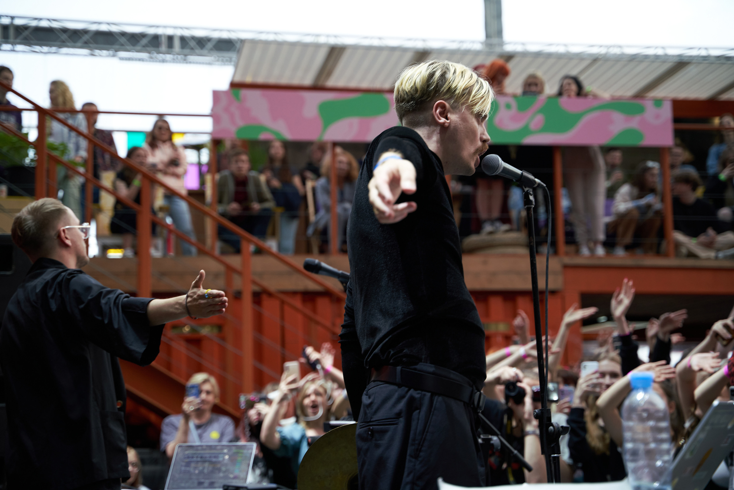 Концерт Электрофорез 8.07.2022 в Санкт-Петербурге. Лена Монахова — портретный и концертный фотограф в Санкт-Петербурге