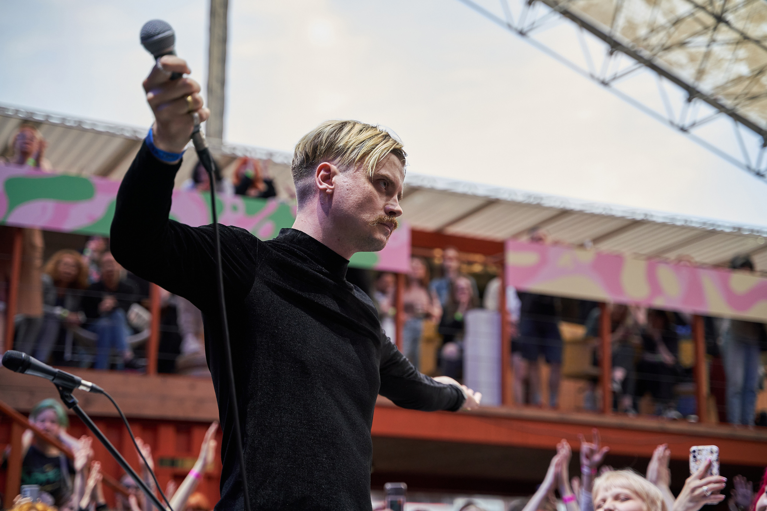 Концерт Электрофорез 8.07.2022 в Санкт-Петербурге. Лена Монахова — портретный и концертный фотограф в Санкт-Петербурге