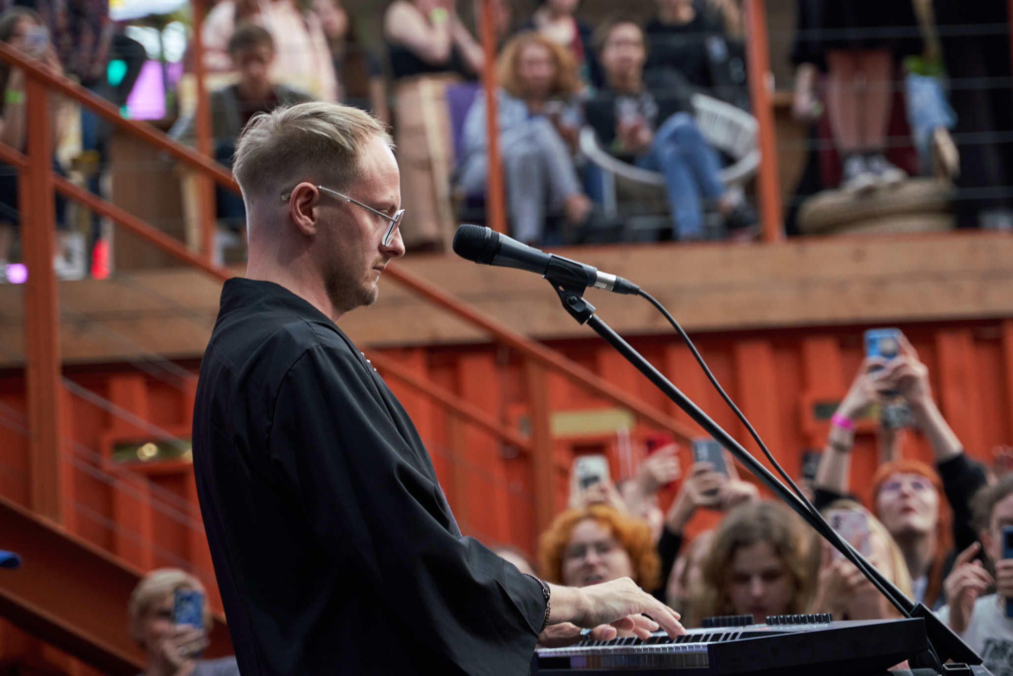 Концерт Электрофорез 8.07.2022 в Санкт-Петербурге. Лена Монахова — портретный и концертный фотограф в Санкт-Петербурге