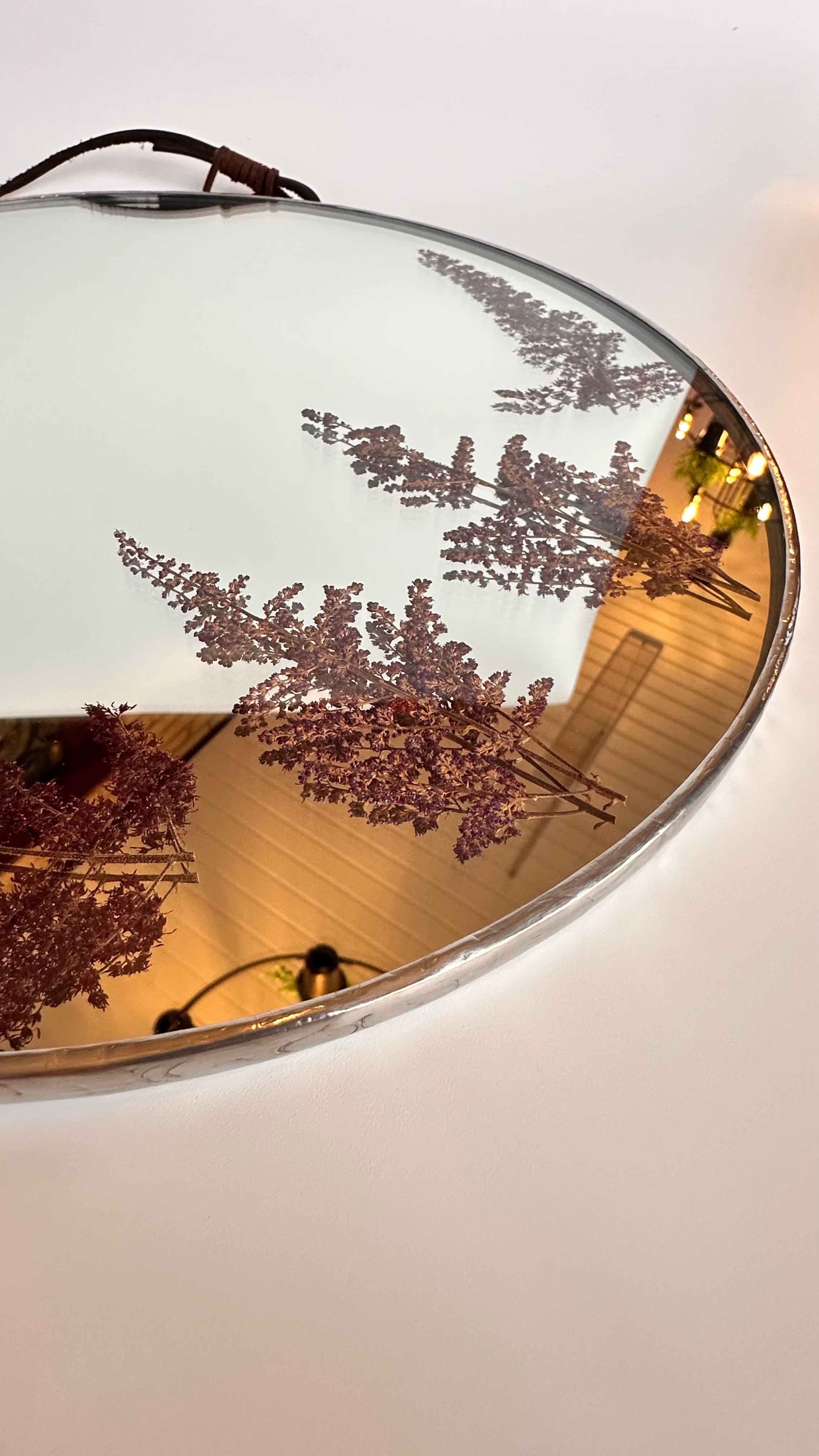 Зеркало «Астильба» круг 30 см. Оформляю пространства. Витражи с сухоцветами в технике Тиффани