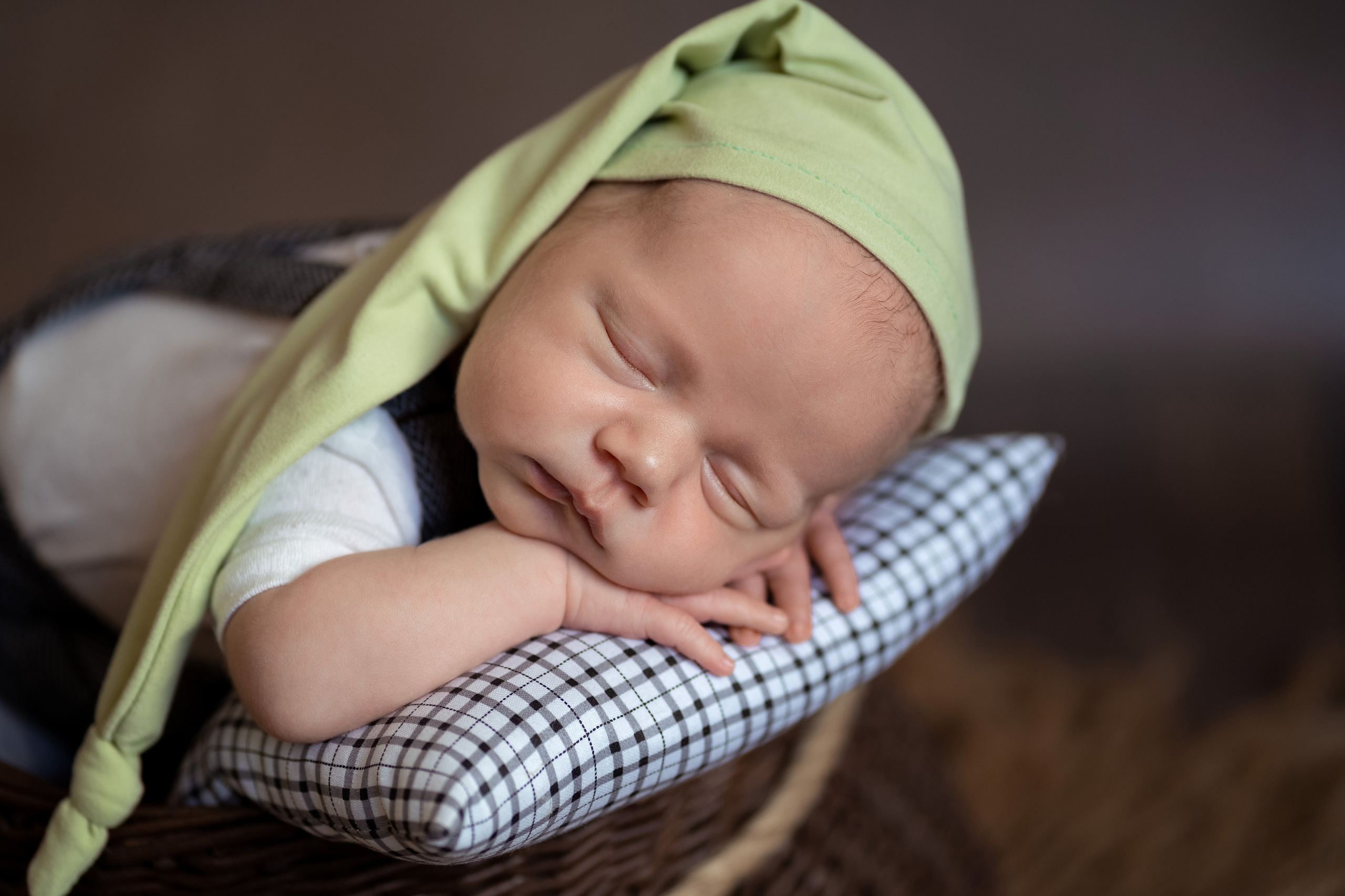 Фотограф новорожденных малышей в Оренбурге Дарья Селиверстова