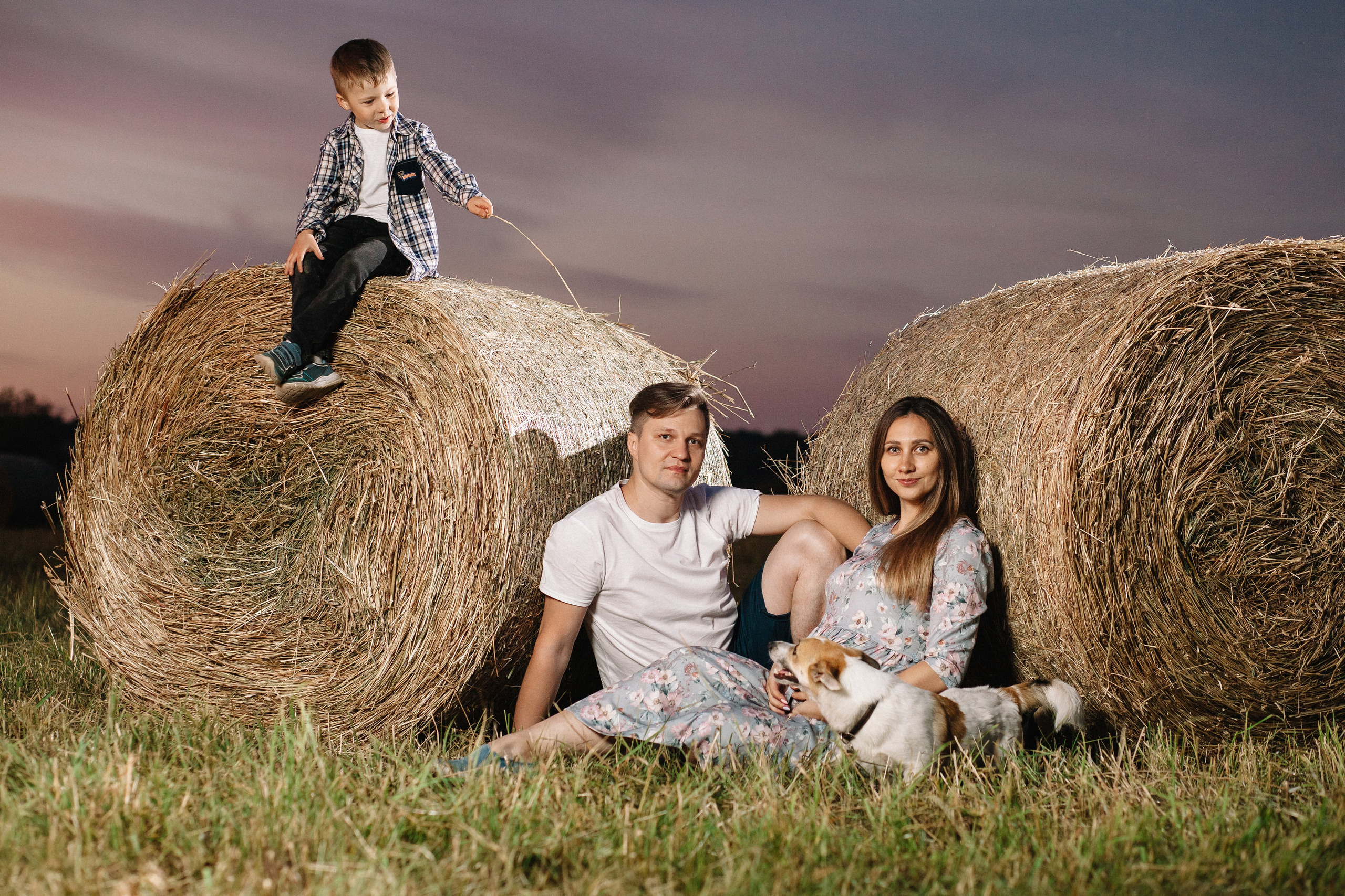 Стоимость семейной фотопрогулки в Майкопе. Семейный и свадебный фотограф в Майкопе Михаил Мартиросян