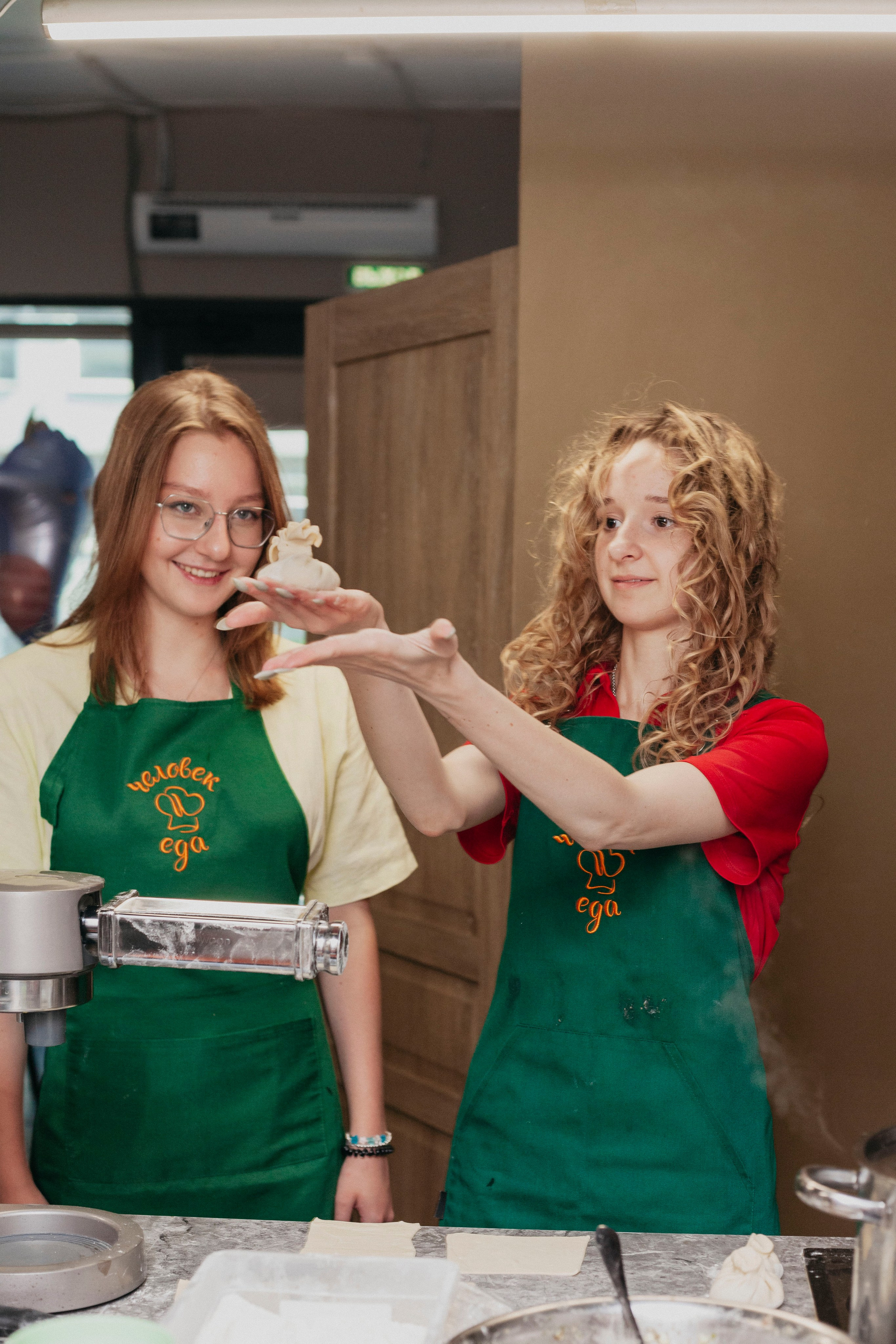 Кулинарный МК студии «ЧЕЛОВЕК И ЕДА». Stanislav Baryshev — People. Emotions. Atmosphere