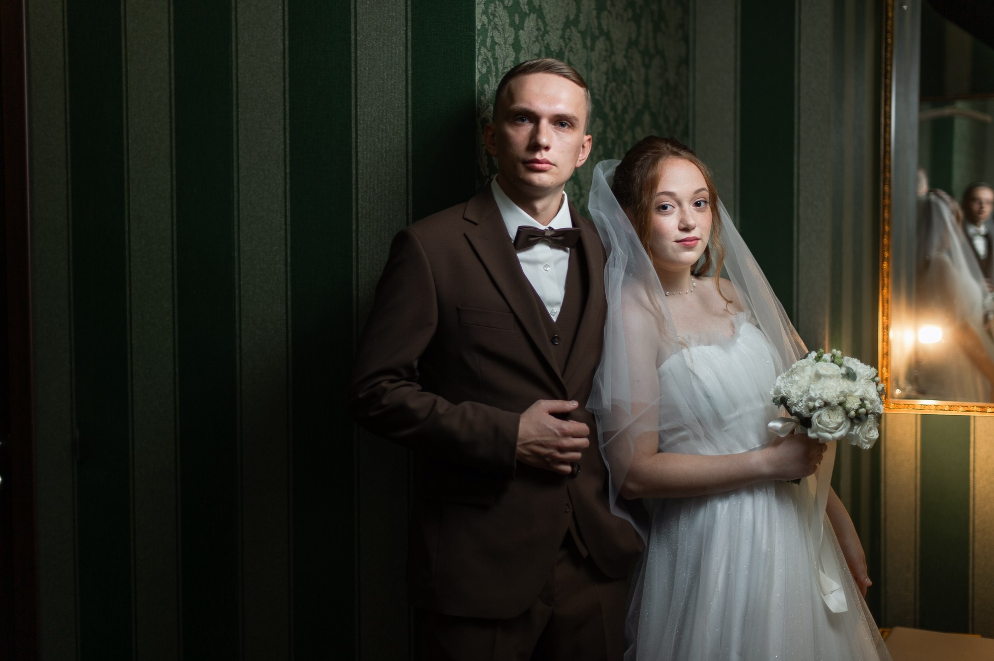 Сияющие молодожёны. Свадебный и семейный фотограф в Омске Мормулев Михаил