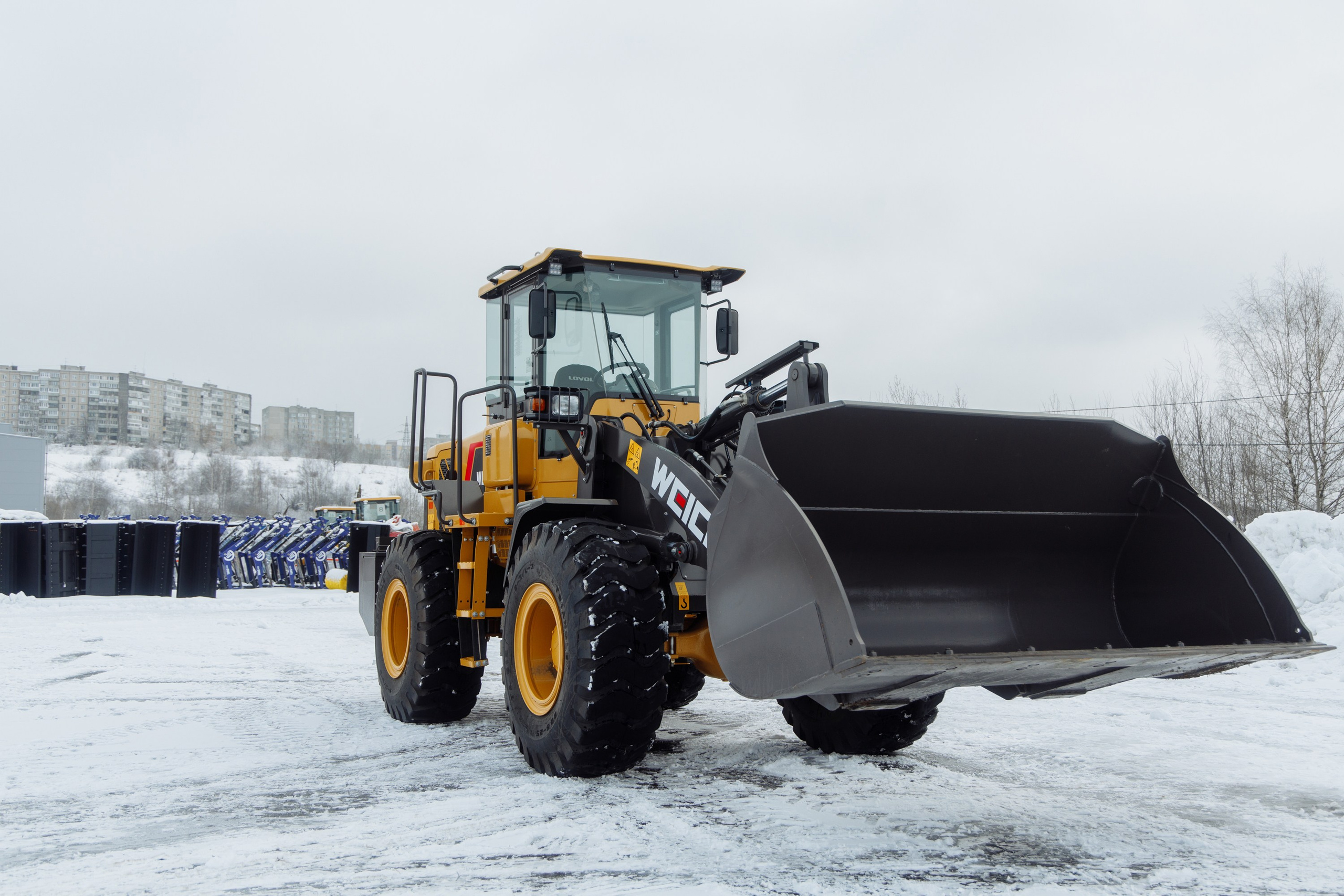 Фото фронт.погр. Weheavy WL842H. Продажа и обслуживание грузовой техники и спецтехники в г. Новосибирск компания СТИ