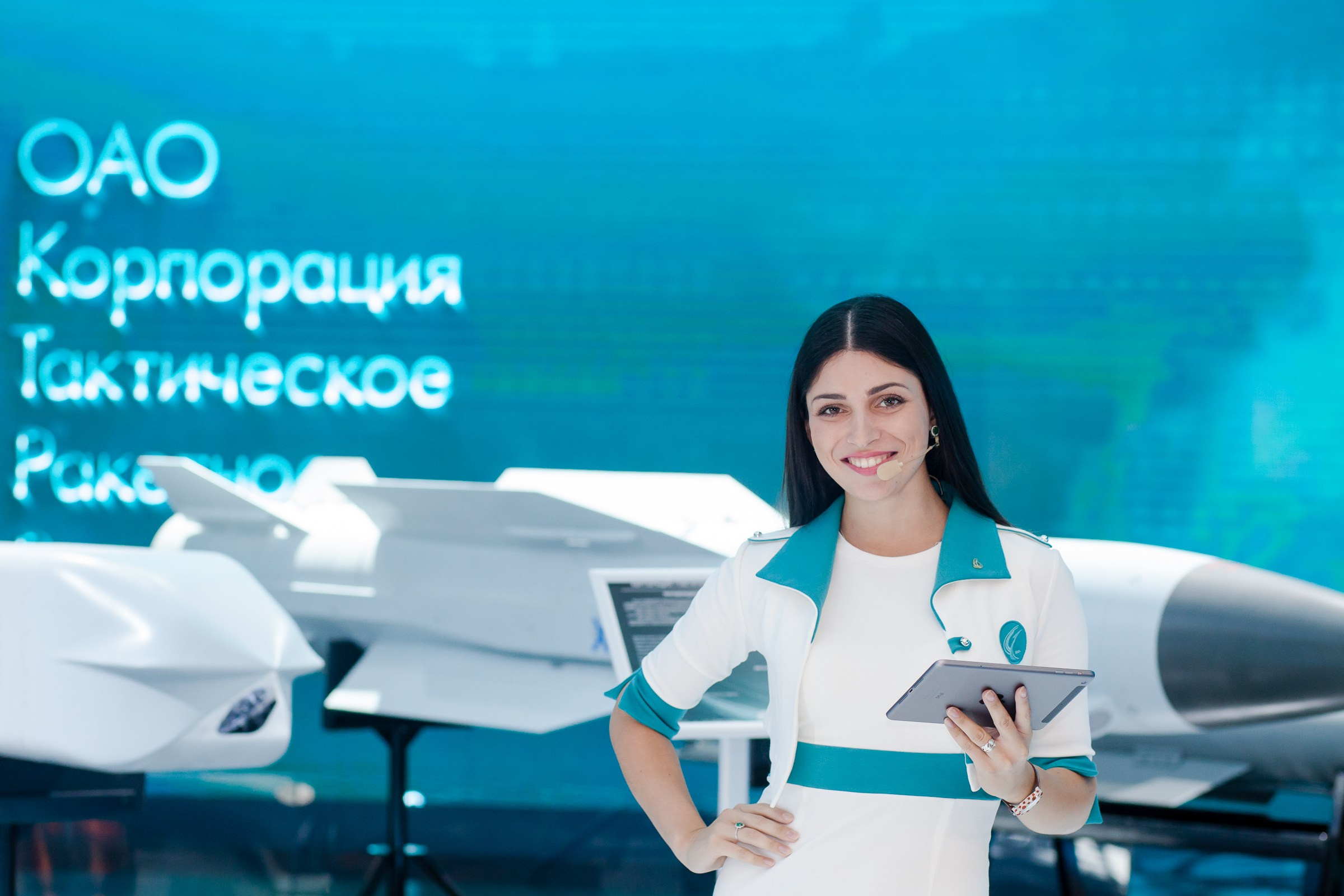 Фотосъёмка стенда корпорации «Тактическое Ракетное Вооружение» на MAKS 2015. Илья Михачёв Фотограф ПРО людей