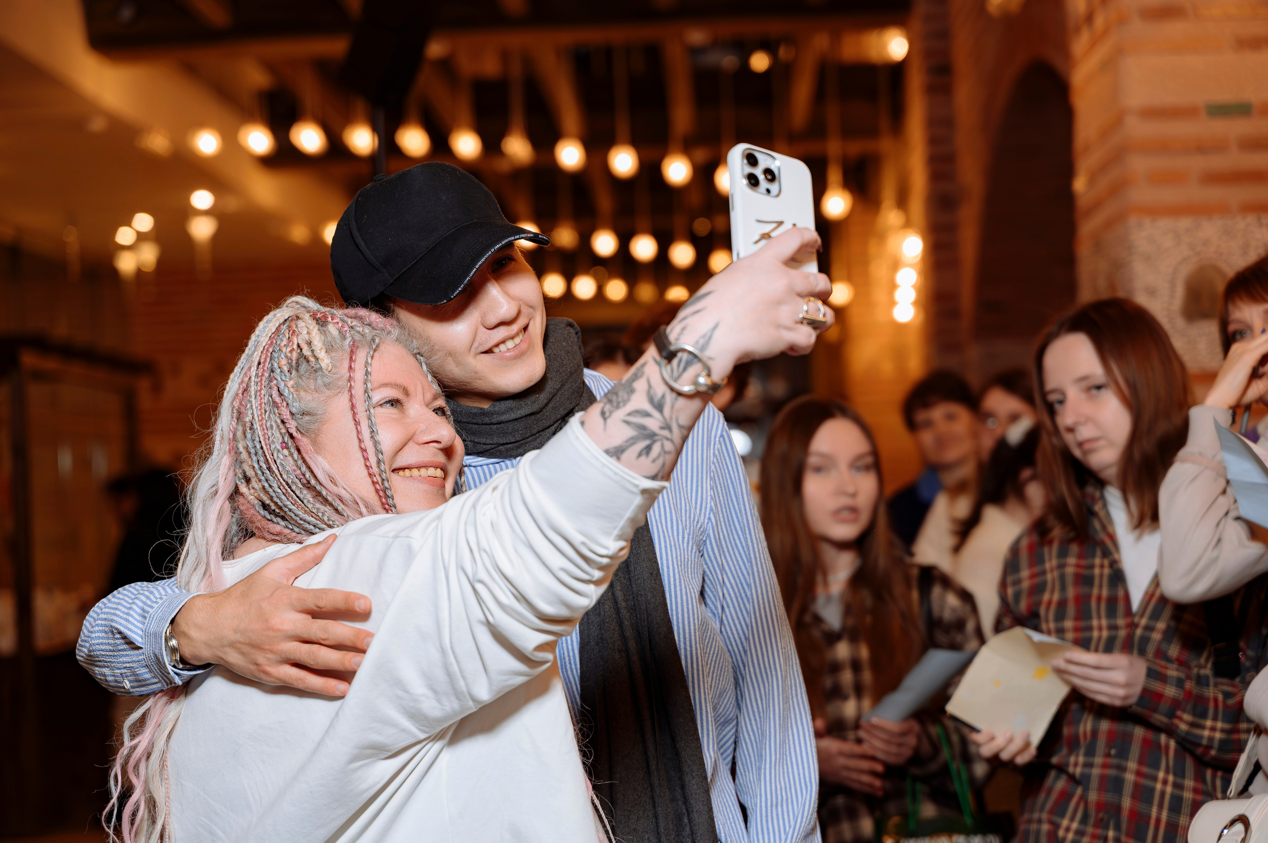 ФАН встреча участников проекта FACTOR.BY: Ибрагима Карасова и Шамхала Хачатуряна. Фотограф Беларусь — Ольга Шаповалова (Жардецкая)