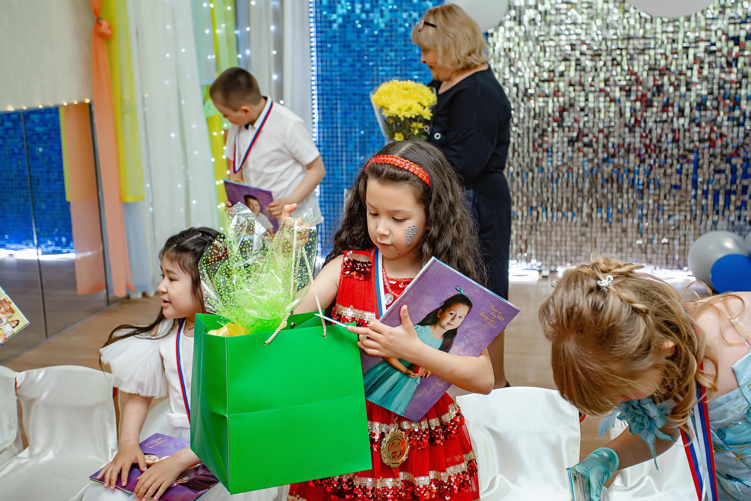 24.5.24 Выпускной Веснянка. Владивосток семейный фотограф Александр Степанов