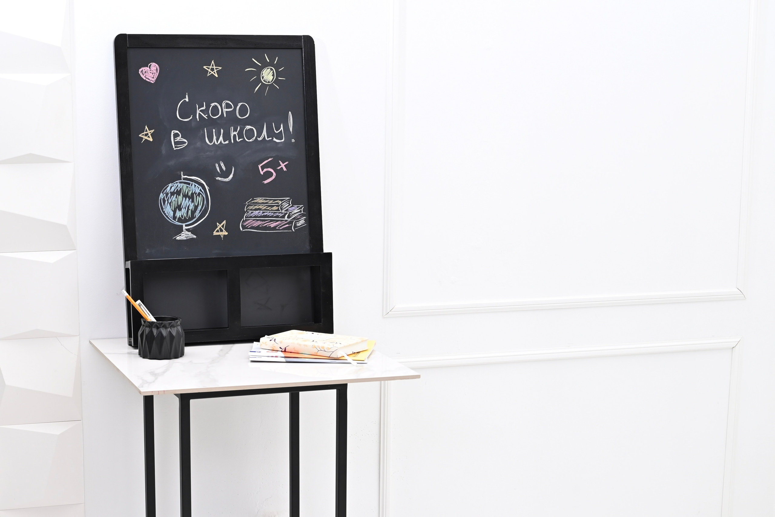 Большой выбор локаций для фотосъемок для каталогов на маркетплейсы. ТМ Продакшн — Съемка для маркетплейсов в Москве