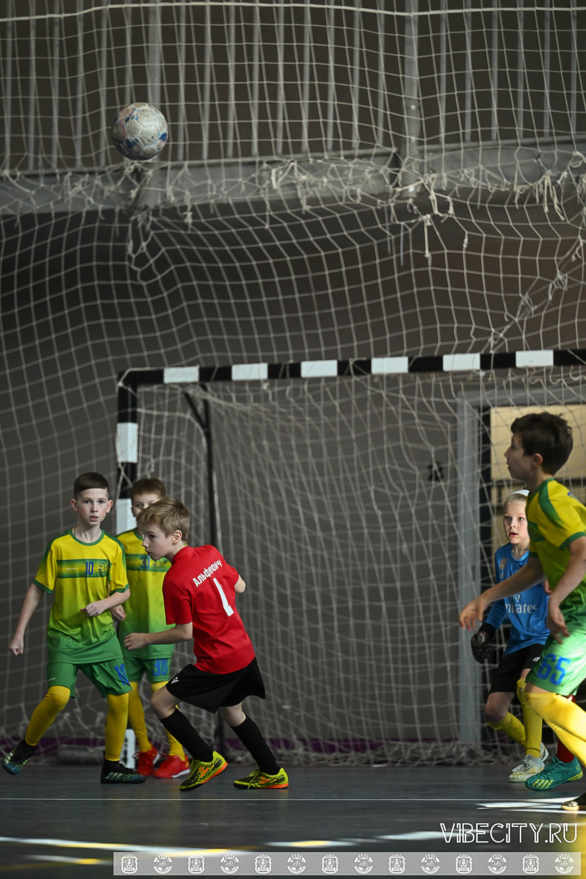 БАЛТИЙСКАЯ ЛИГА ПО ФУТЗАЛУ U10. VIBECITY.RU Вайб Сити Ру Фоторепортажи Фотоотчеты Калининград