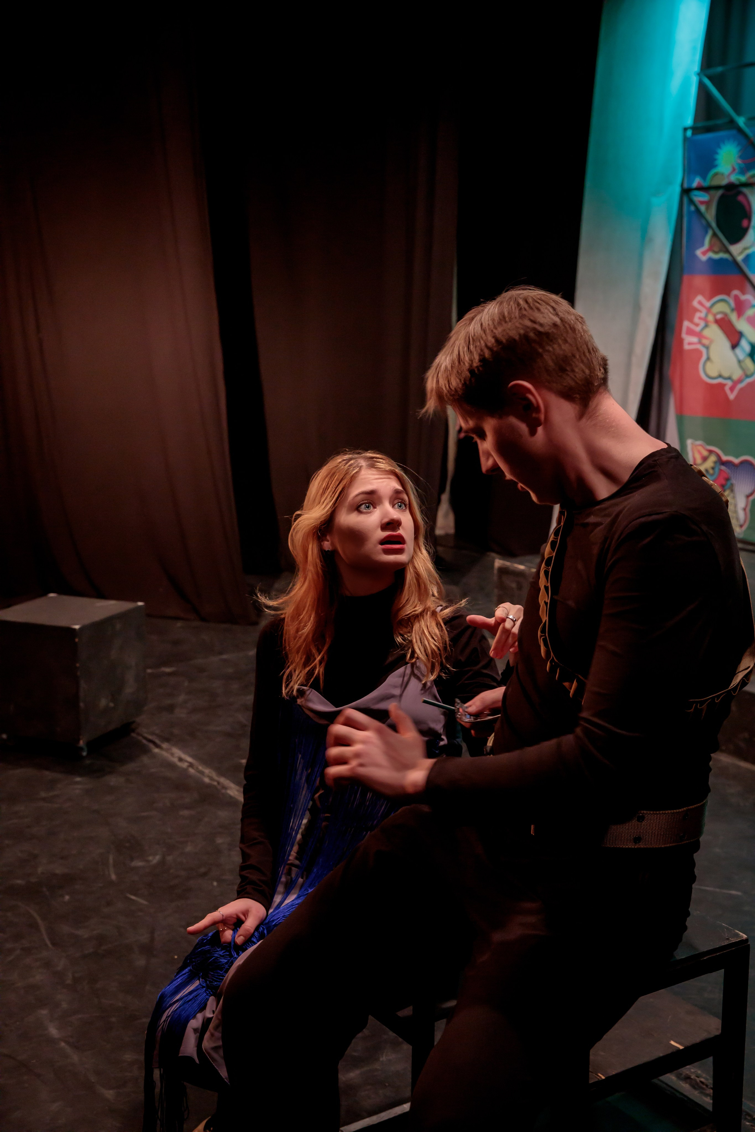 Смотри наверх!. Санкт-Петербургский драматический театр «Палитра»