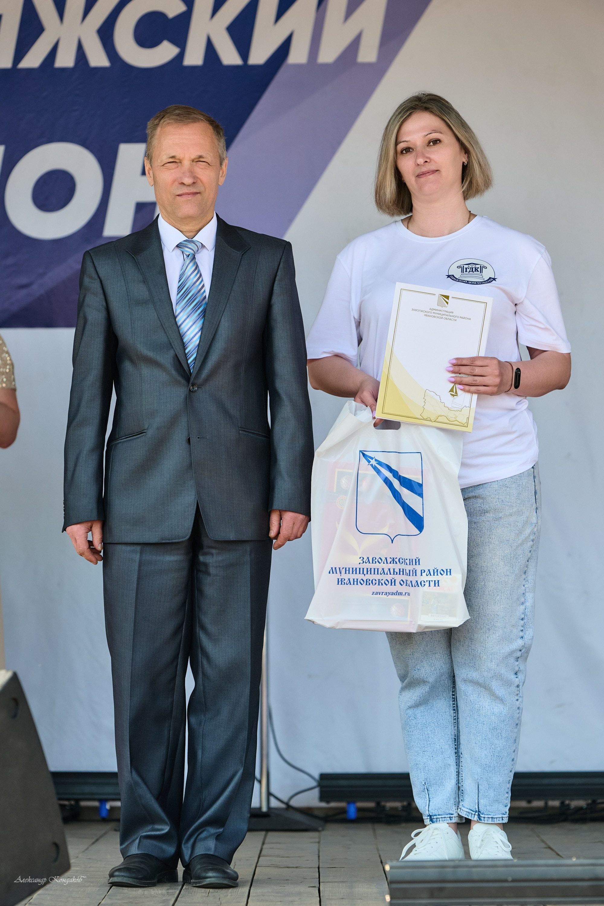 Съемка дня города Заволжск 2025 год. Фотограф в Иваново: Каталожная съемка одежды и постельного белья, Wildberries