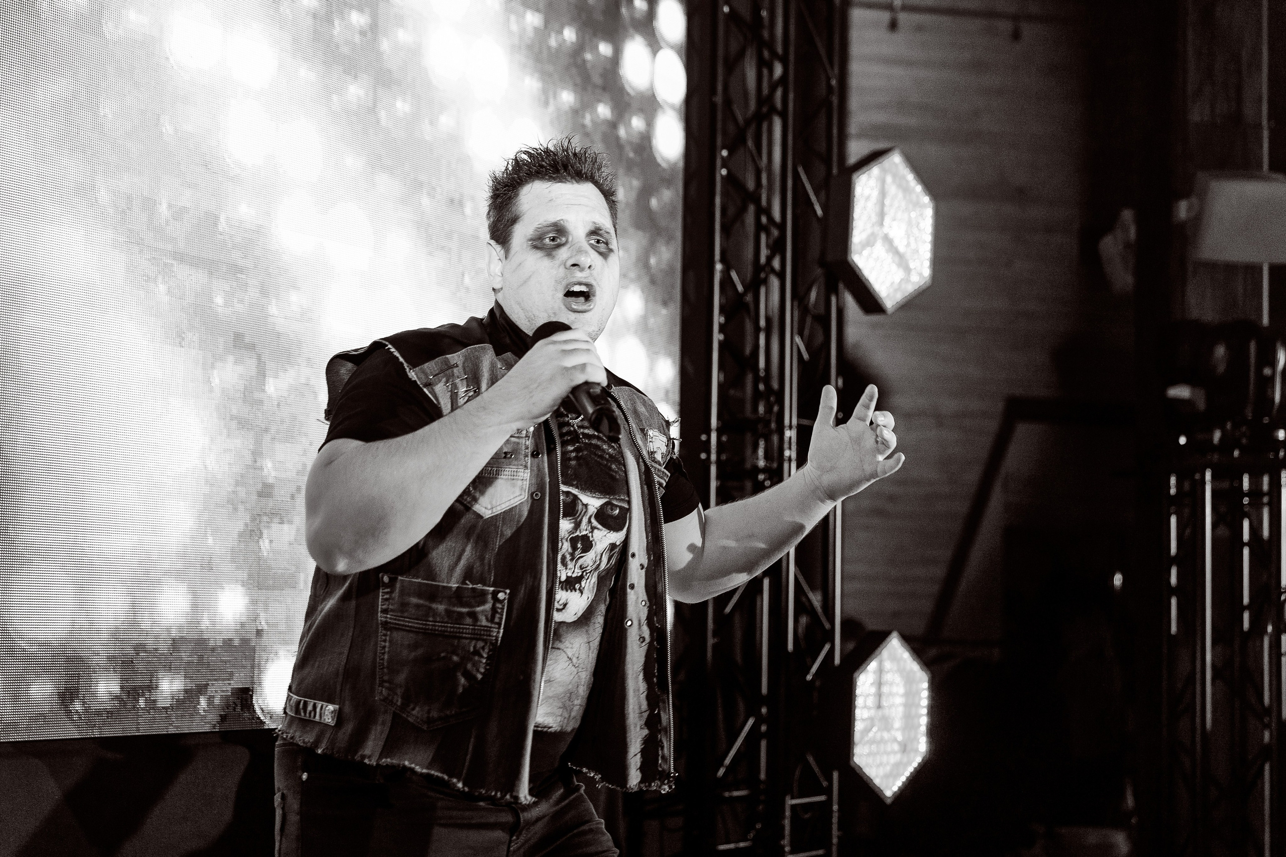 • корпоратив «АВЕНЮ». Фотограф, индивидуальные женские, мужские фотосессии в Ростове-на-Дону