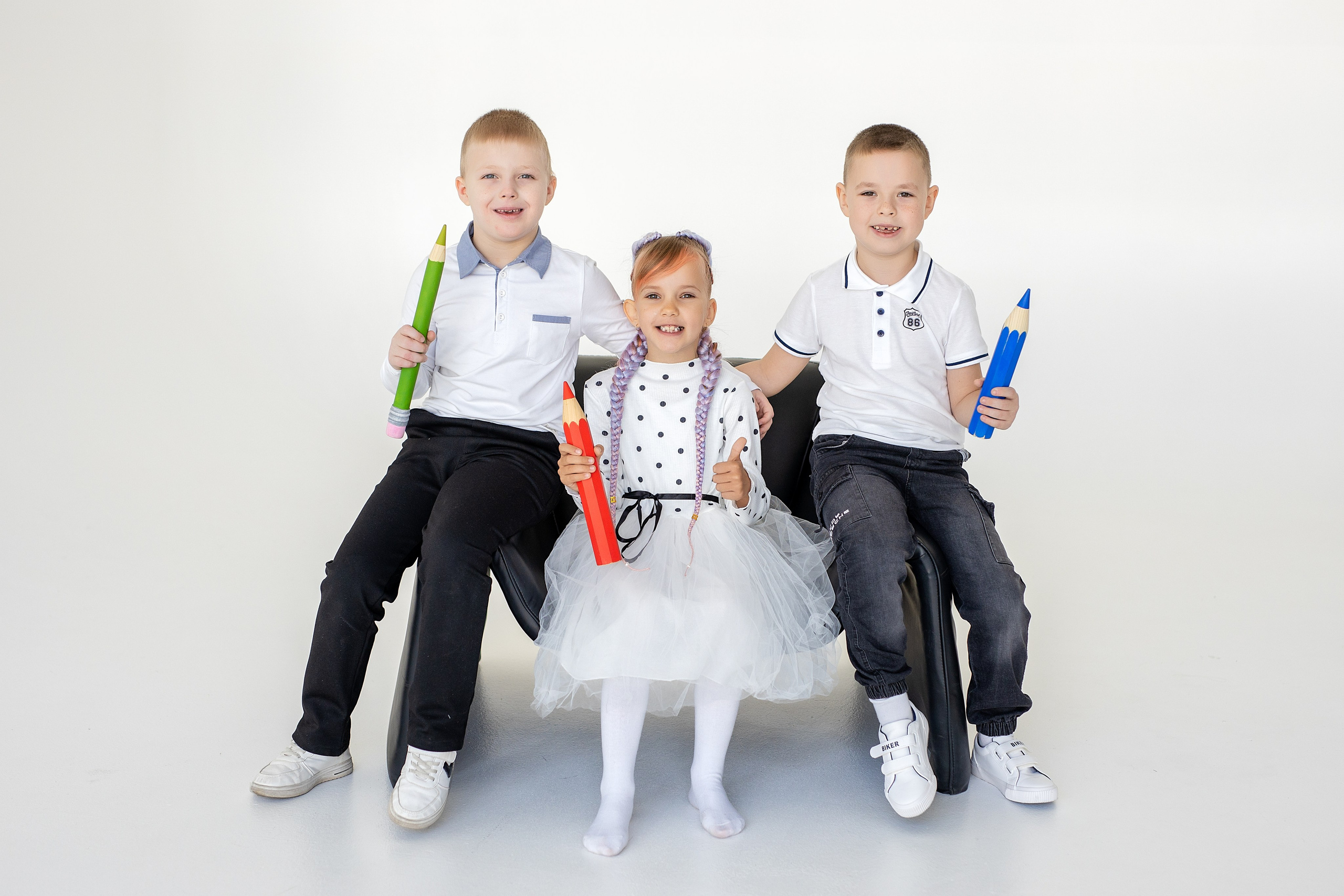 Детский сад 152. Владивосток. Стильный выпускной альбом Владивосток фотограф Вероника Мигачева