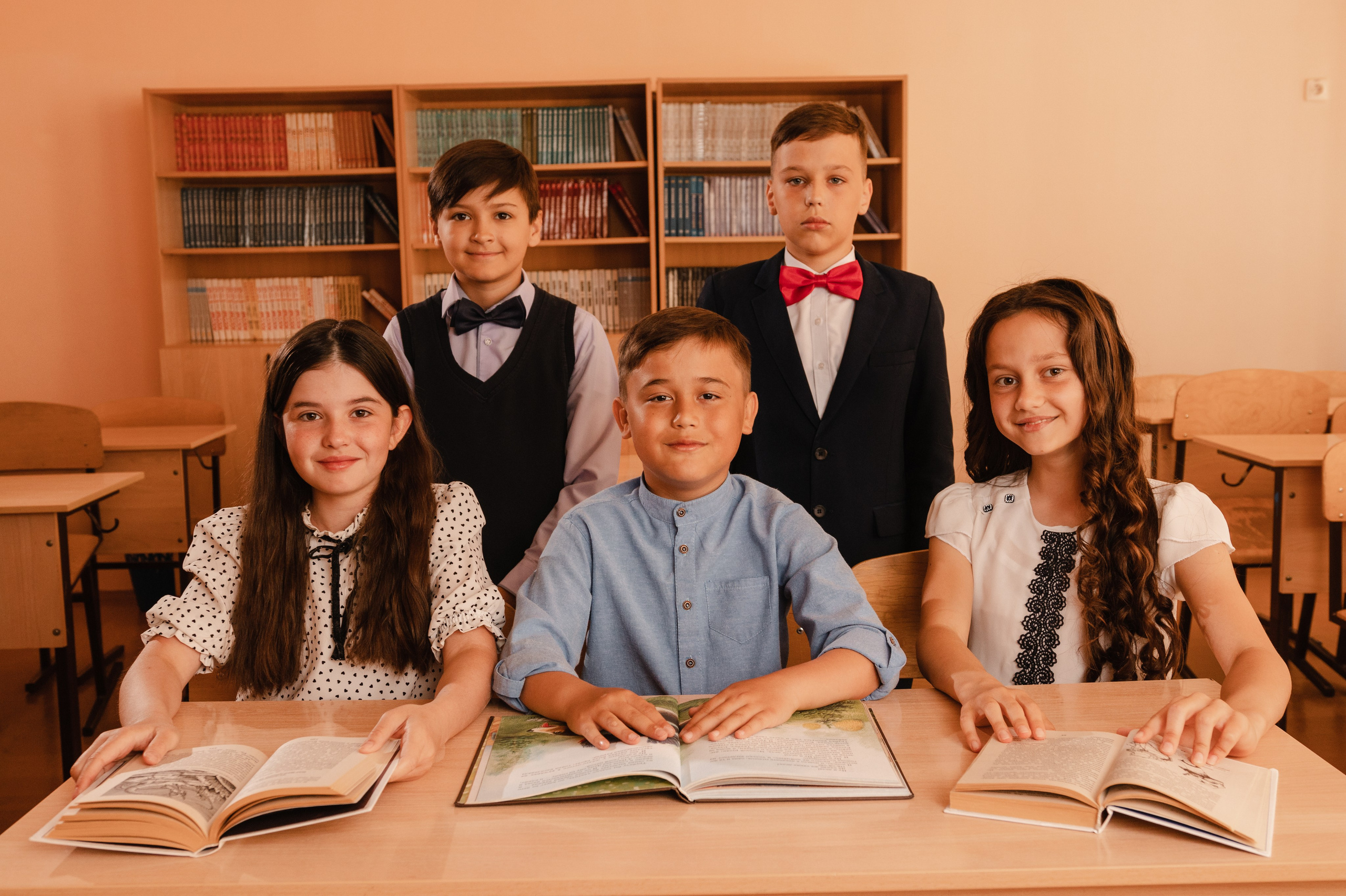 Альбомы младшая школа. Фотограф/Видеограф Рябов Дмитрий