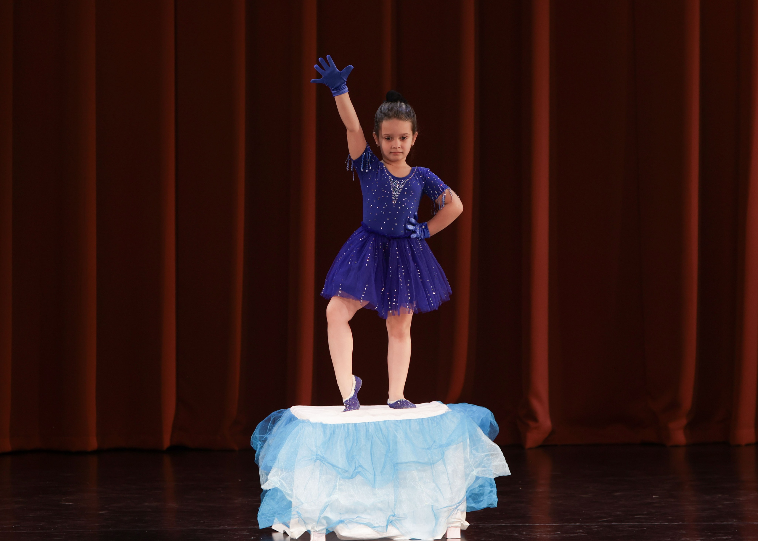 Фестиваль хореографического искусства «КУБОК ЛЕГЕНДЫ — 2025». Выпускные альбомы и школьный фотограф в Подольске, Троицке, Щербинке, Москве и Московской области