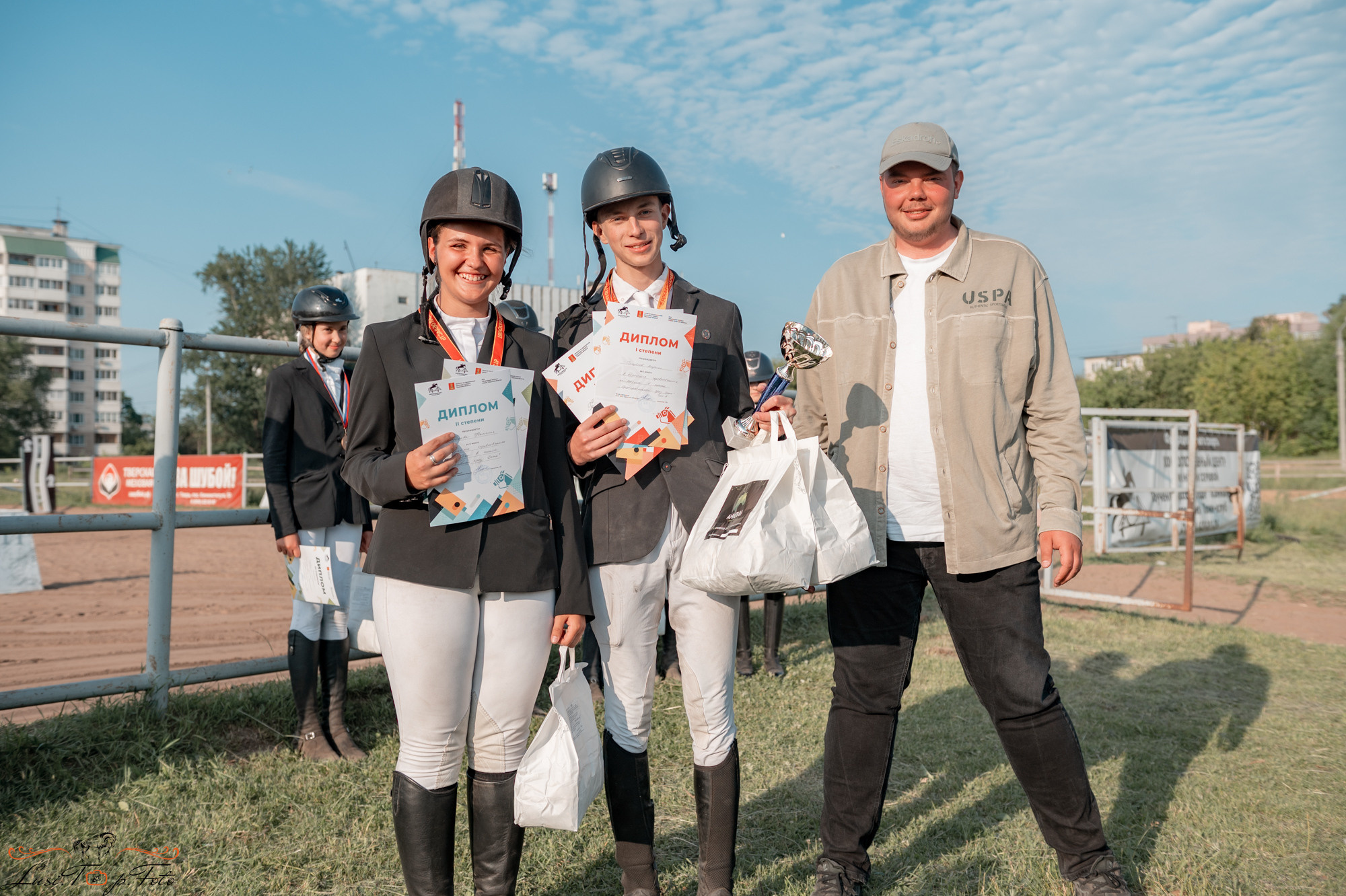 Областные соревнования по выездке. КСЦ им. Н. Серовой Тверь. Конный и фотограф с животными в Твери Топталова Люся