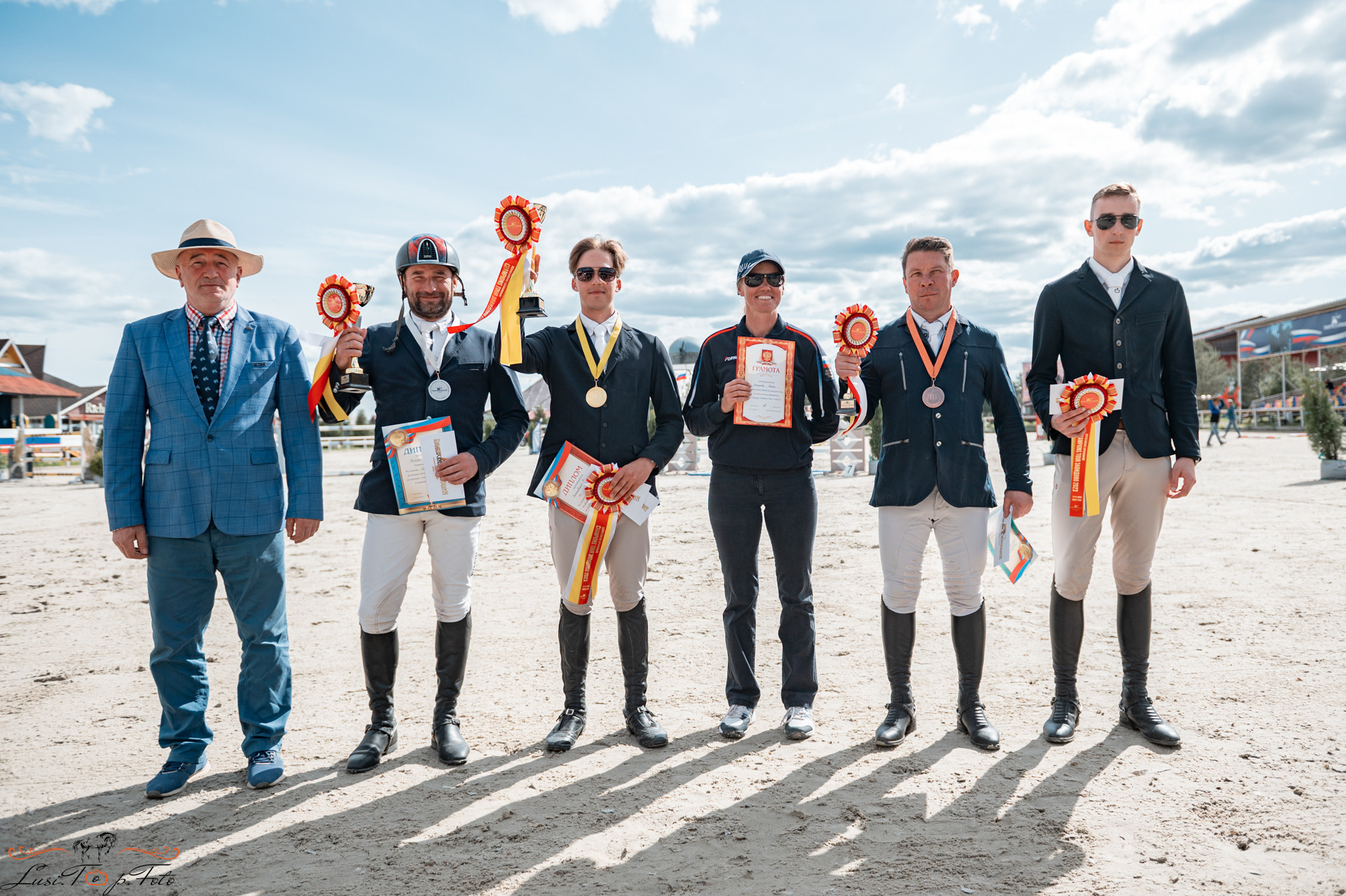 Конаковские Конюшни 2 день. Конный и фотограф с животными в Твери Топталова Люся