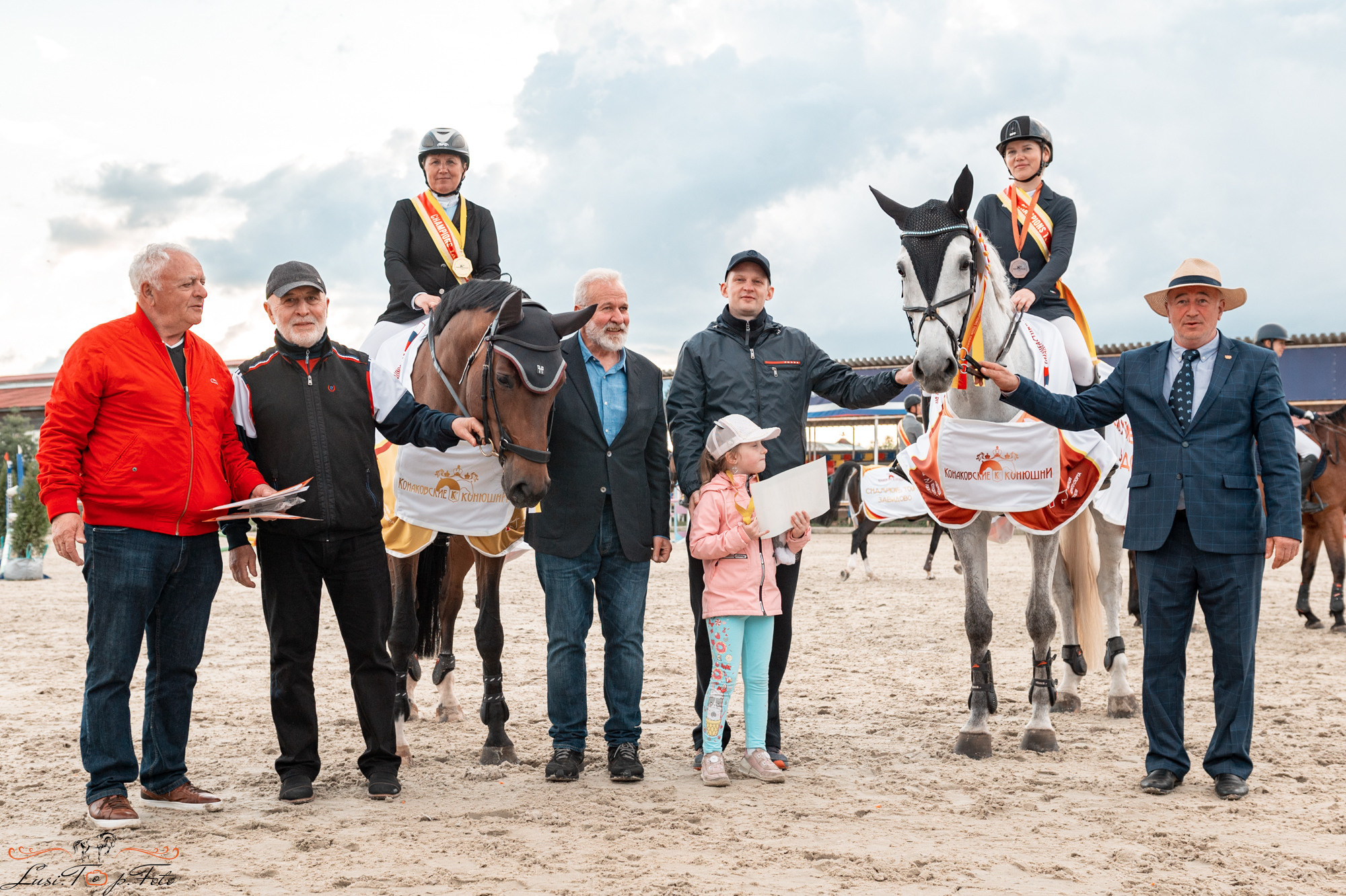 Конаковские Конюшни 4 день. Конный и фотограф с животными в Твери Топталова Люся