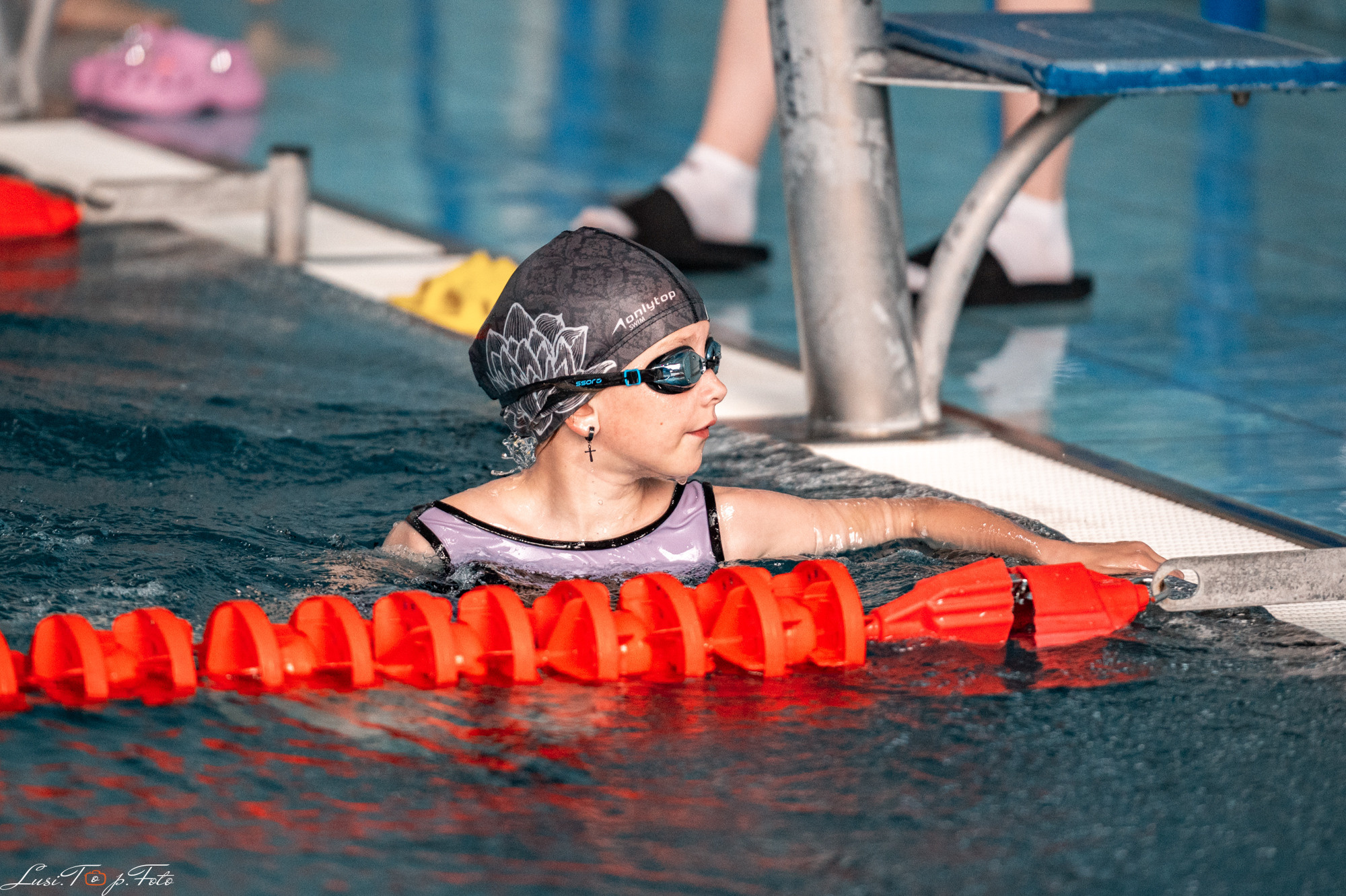 Соревнования по плаванию «Весенние веселые старты». Конный и фотограф с животными в Твери Топталова Люся