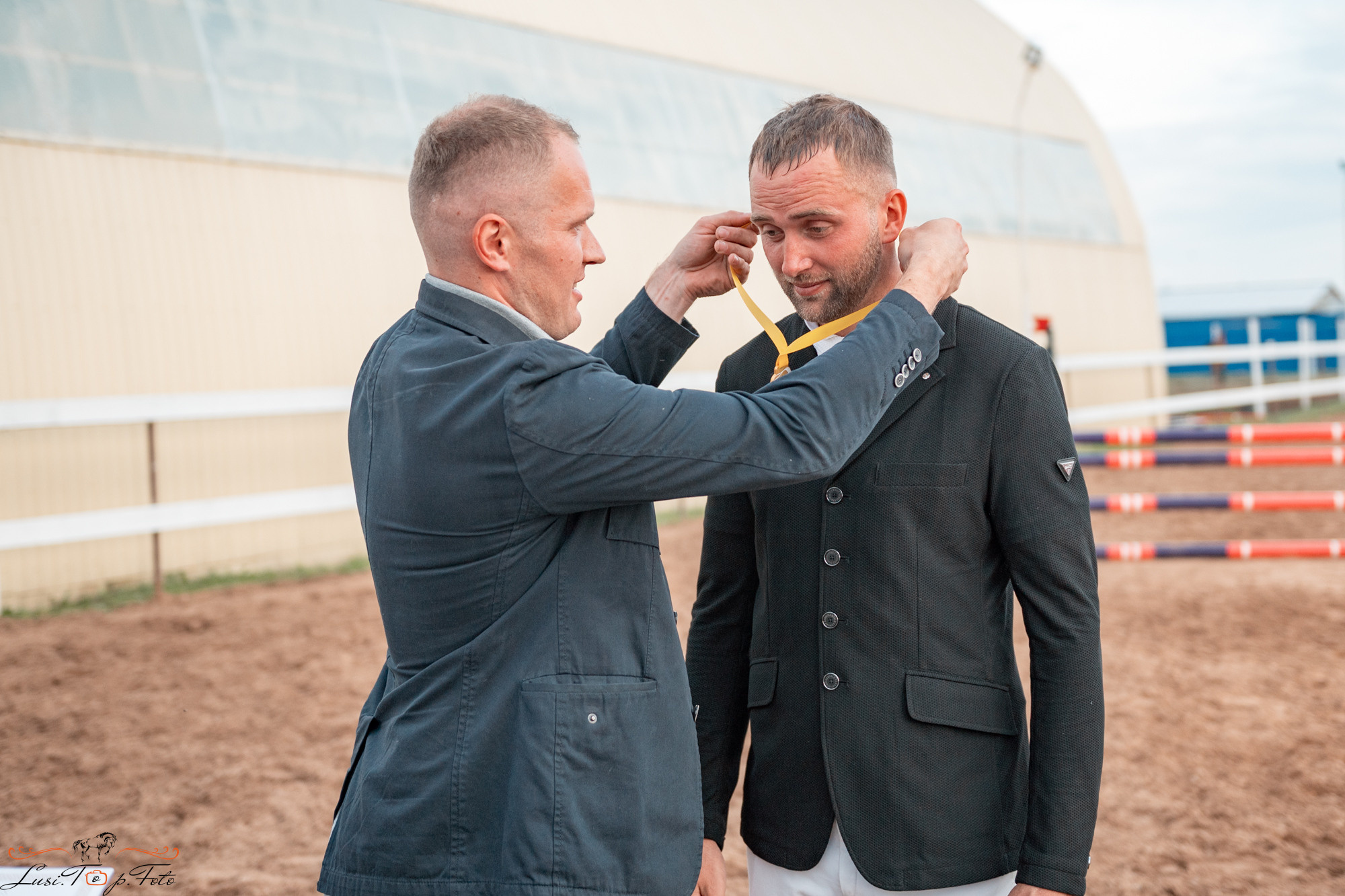 Конкур в КК «Резвая». Конный и фотограф с животными в Твери Топталова Люся