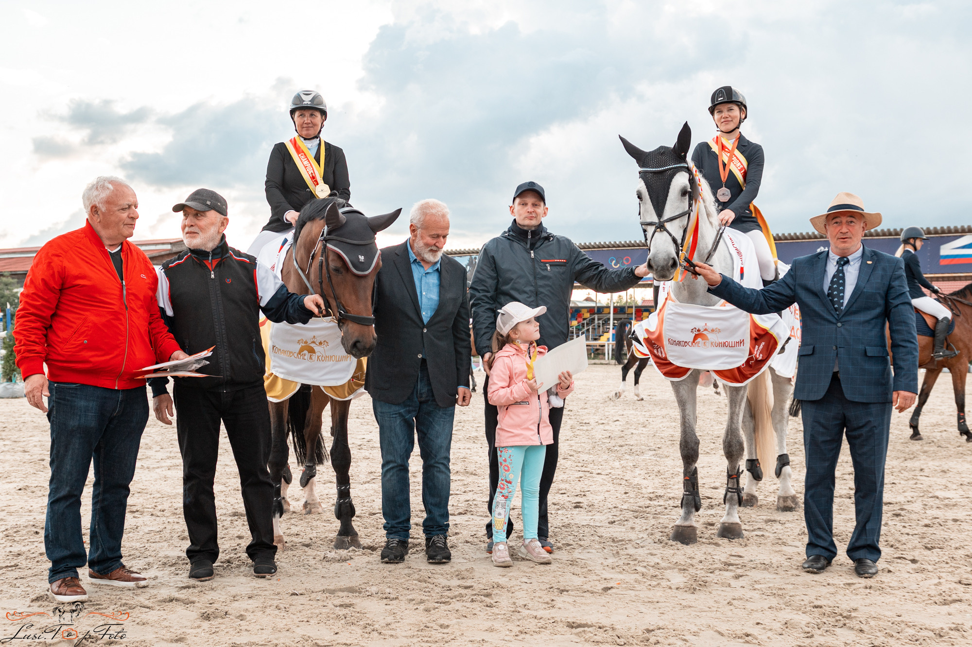 Конаковские Конюшни 4 день. Конный и фотограф с животными в Твери Топталова Люся