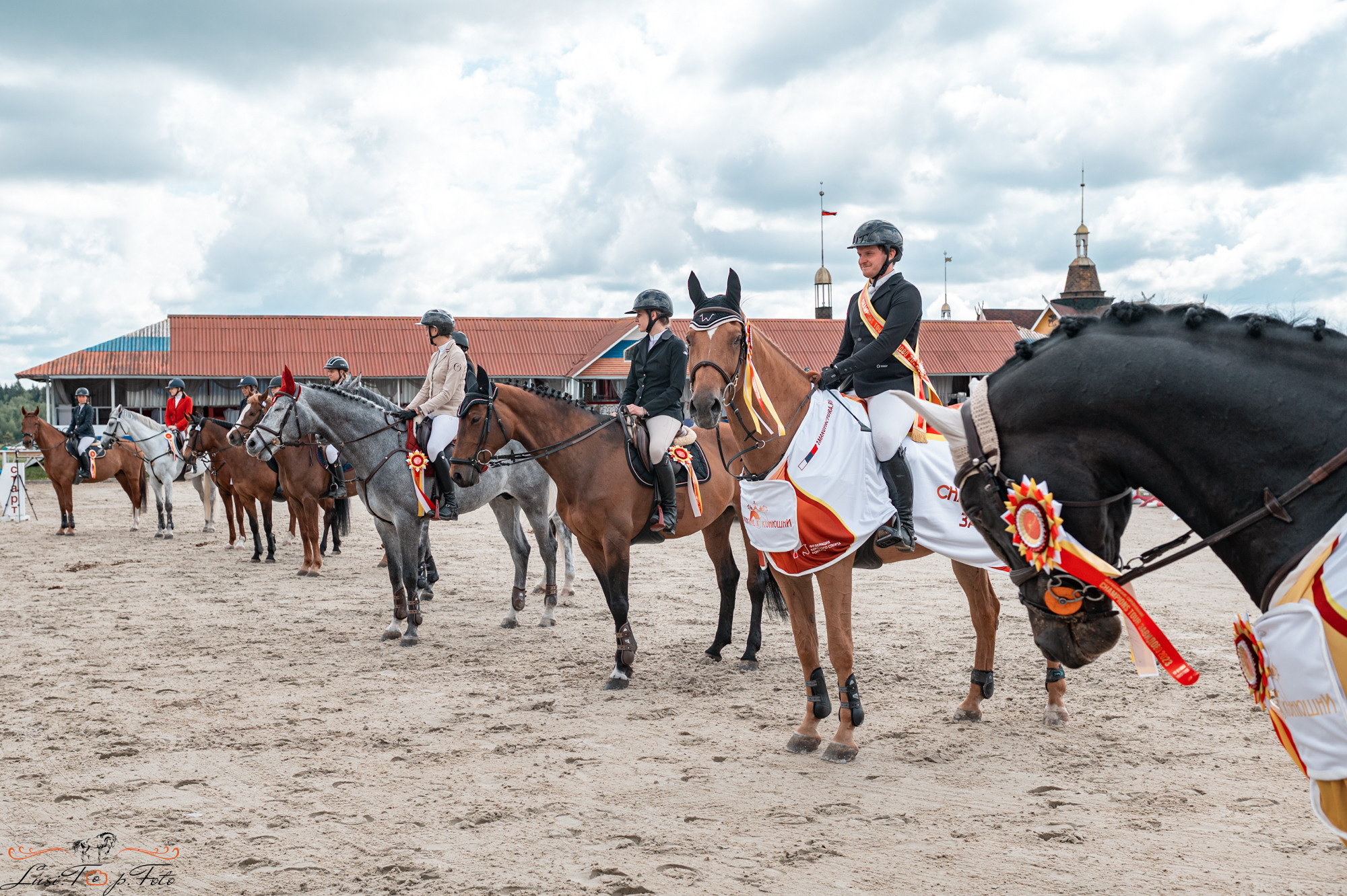 Конаковские Конюшни 4 день. Конный и фотограф с животными в Твери Топталова Люся
