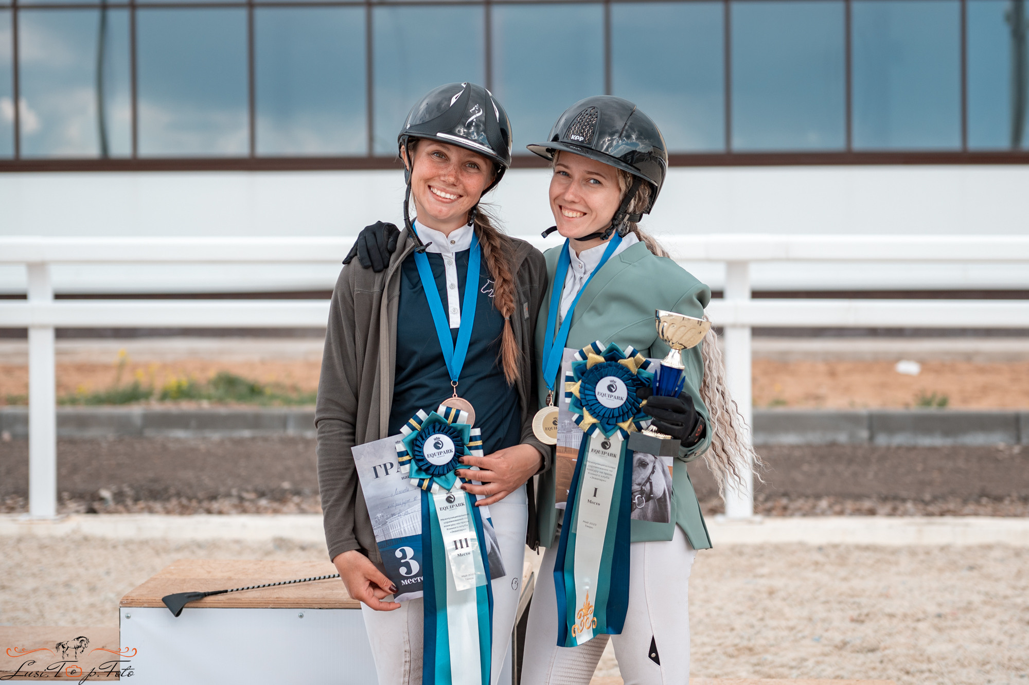 Конкур на призы конного клуба «EQUIPARK». Конный и фотограф с животными в Твери Топталова Люся