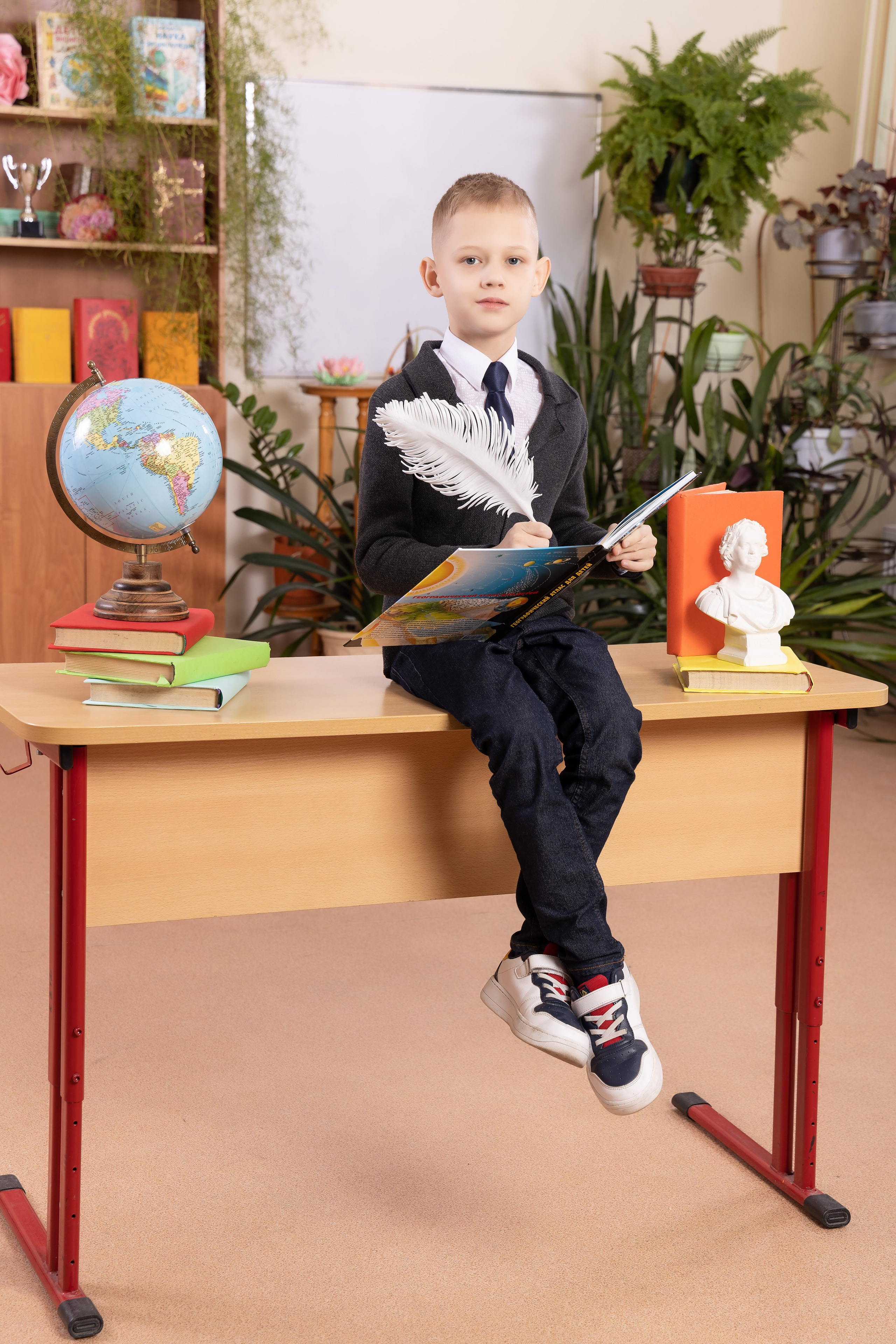 Выпускной альбом 4 класс. Выпускные альбомы в Москве и Подмосковье